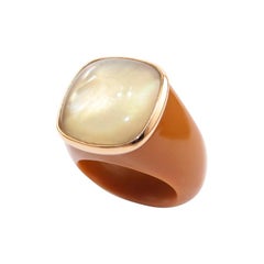 Citrine 18 Karat Gold Dome Ring