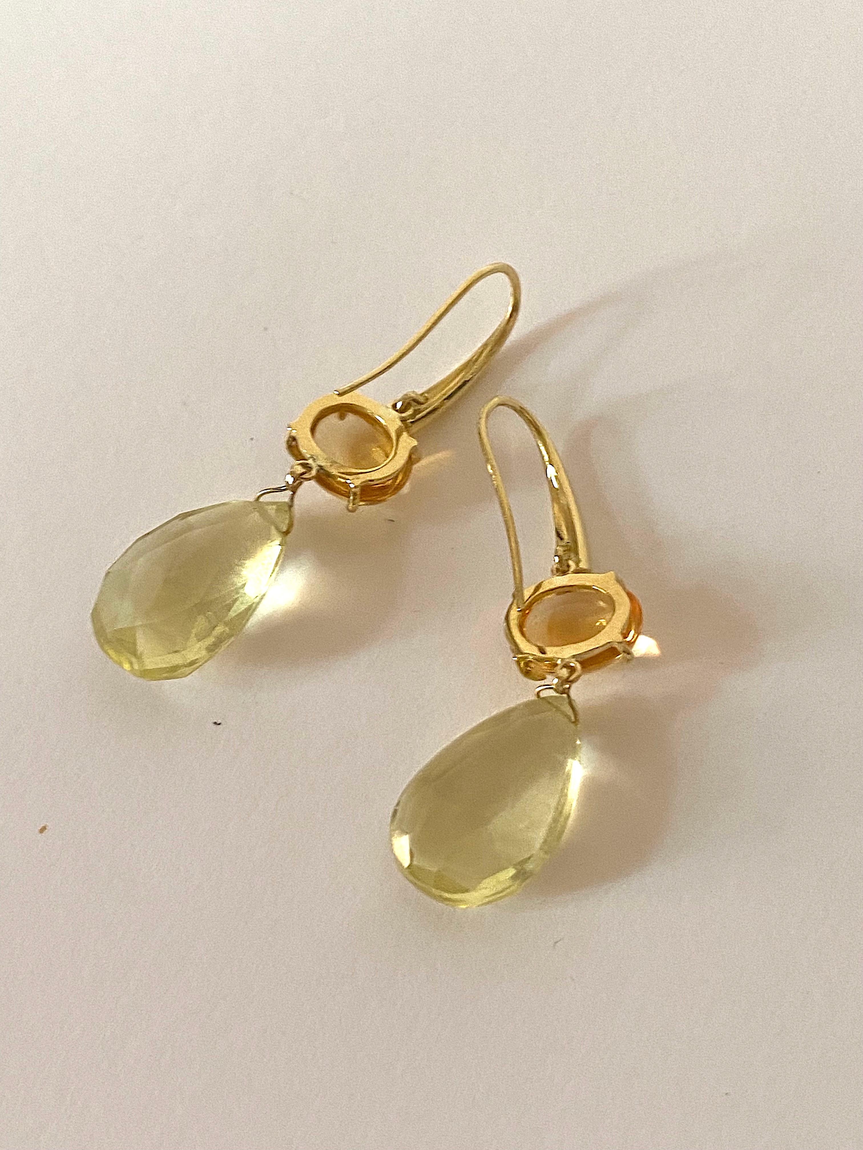 Citrine 18 Karats Yellow Gold Classy Dangle Drops Modern Earrings For Sale 4