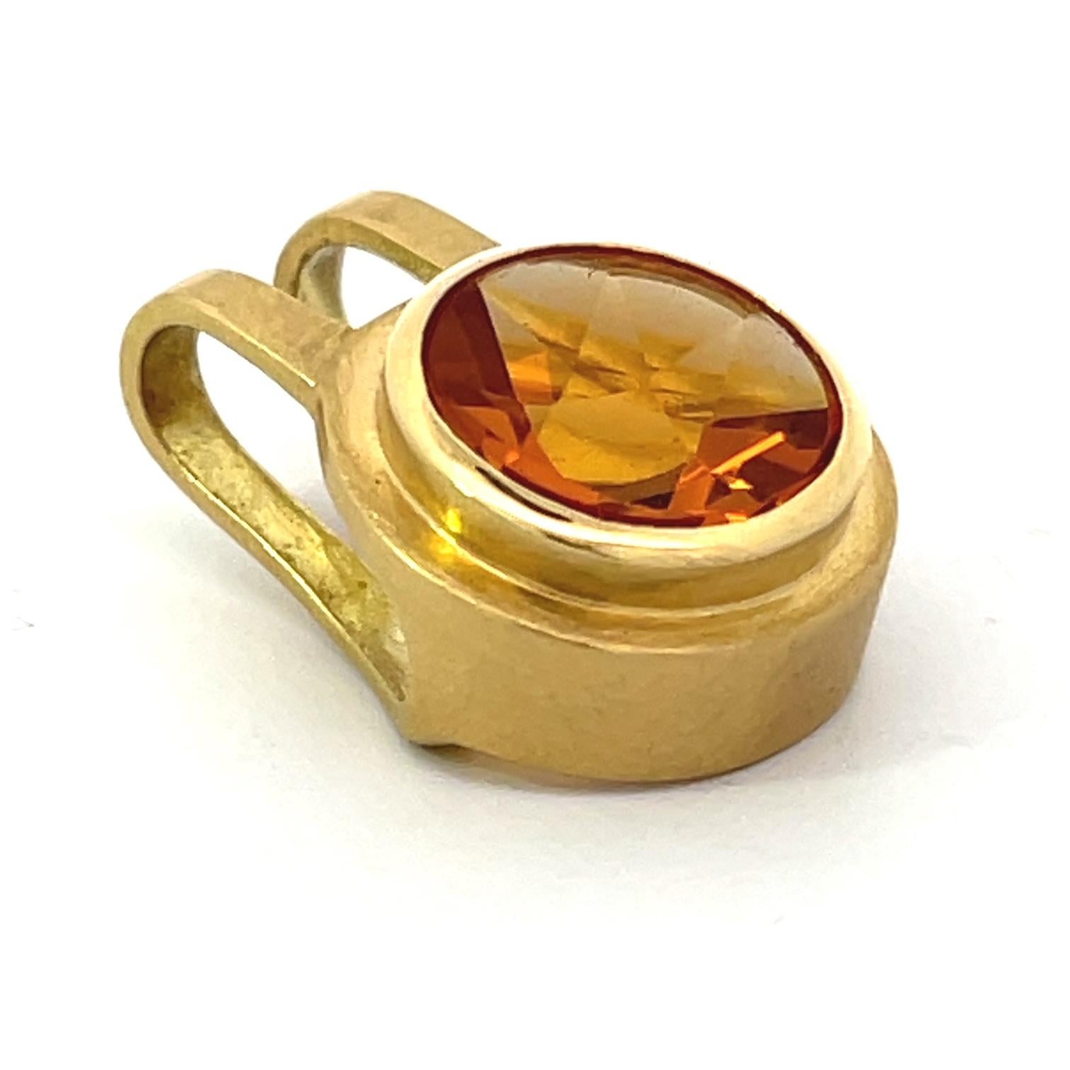 Pendentif en or jaune 18k avec citrine Unisexe en vente