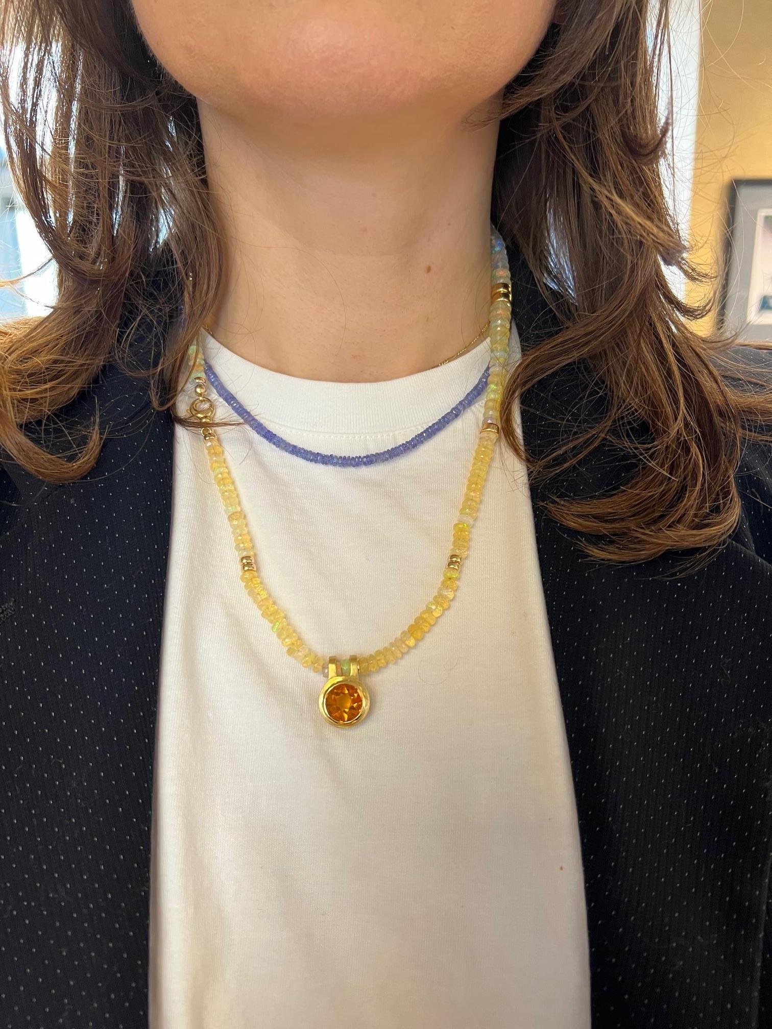 Pendentif en or jaune 18k avec citrine en vente 2