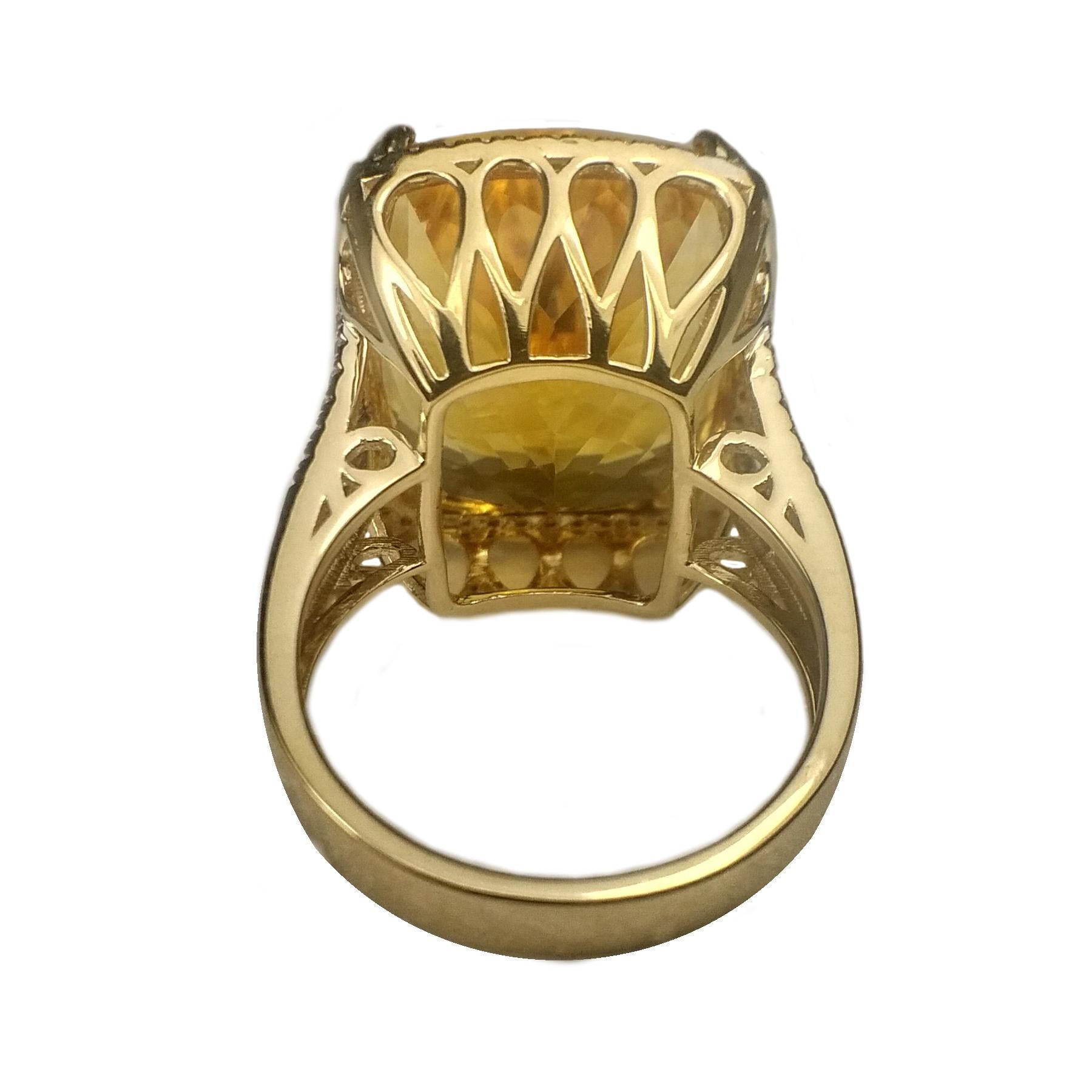 Women's or Men's Citrine 21.61 Carat Diamond Ring