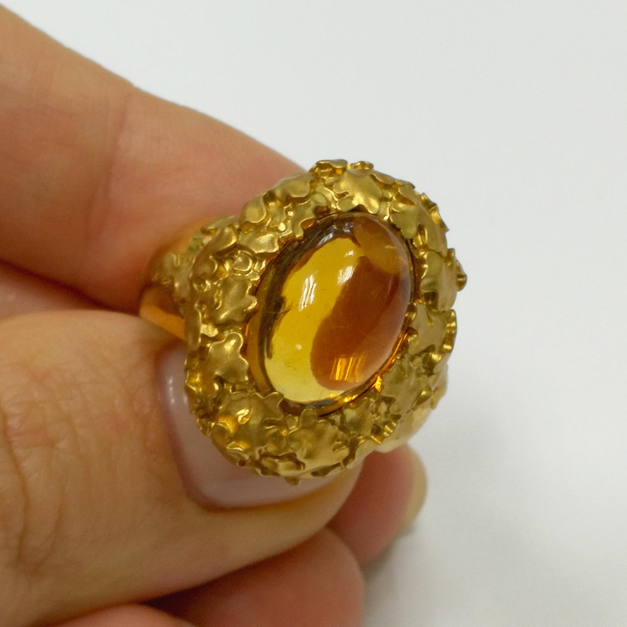 Contemporary Citrine 5.97 Carat 18 Karat Yellow Gold Moss Ring For Sale