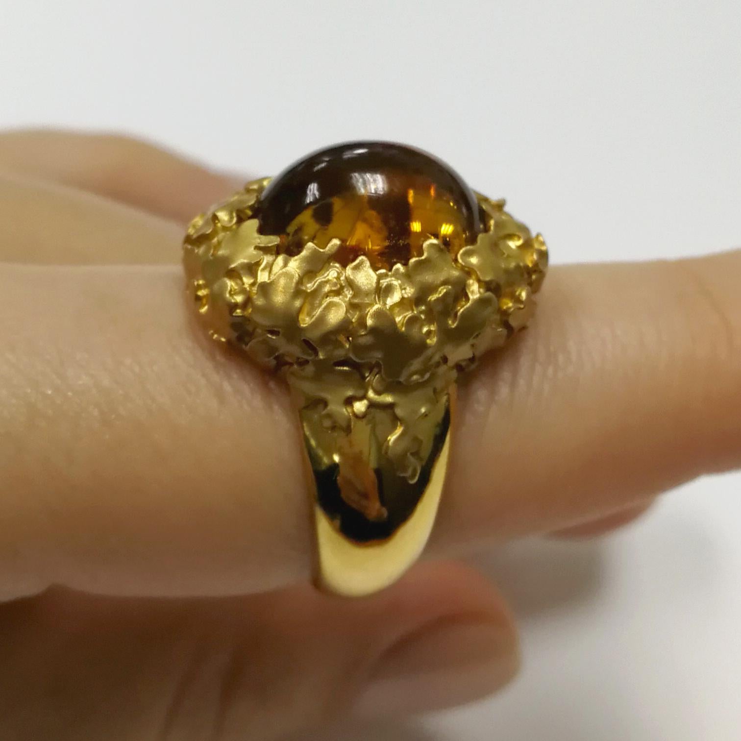 Citrine 5.97 Carat 18 Karat Yellow Gold Moss Ring For Sale 3