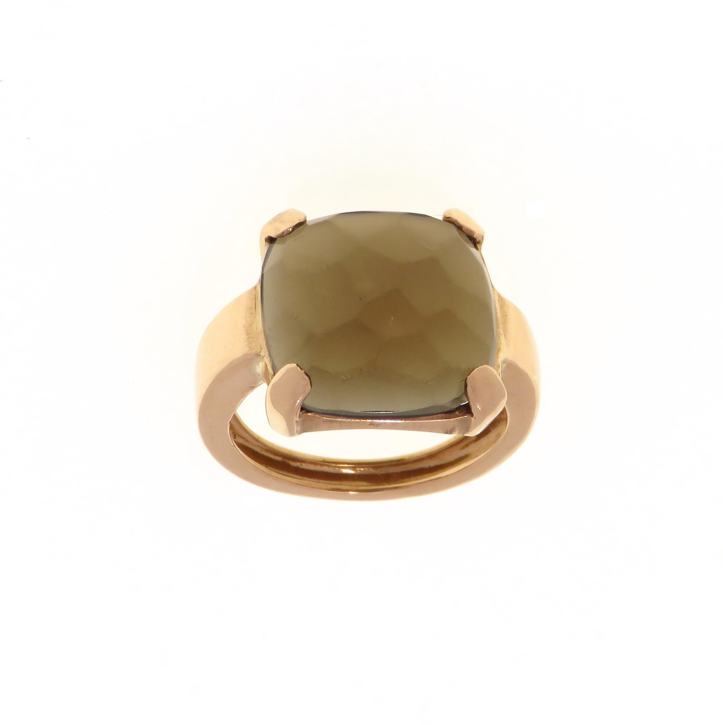 Contemporary 9 karat rose gold ring with smoke brown citrine. The cabochon faceted cut makes particularly attractive this natural citrine. The size of the gemstone is 14x14 mm / 0.551x0.551 inches. US finger size is 6, French size 52, Italian size