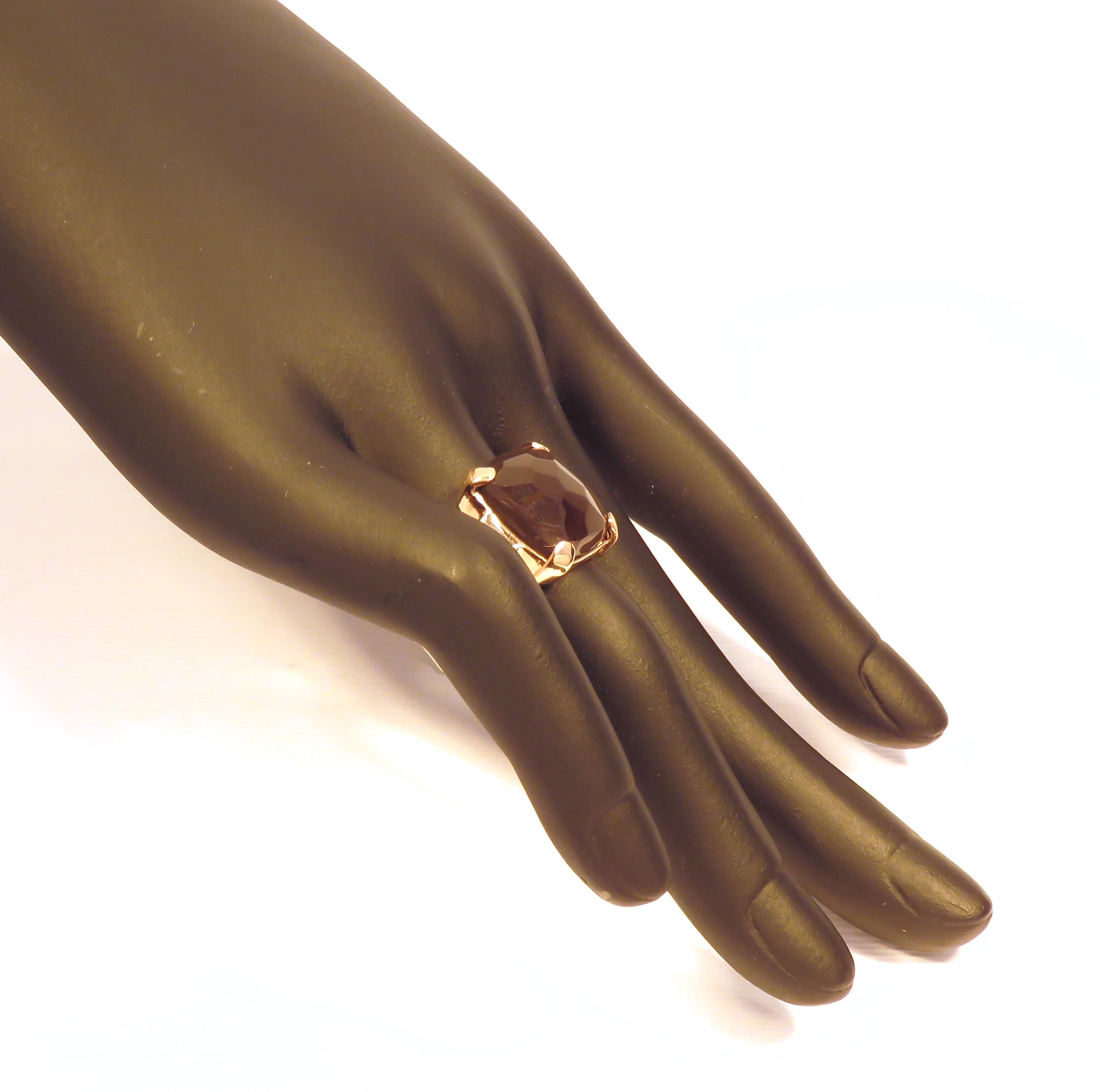 Bague en or rose 9 carats fabriquée à la main en Italie en vente 1