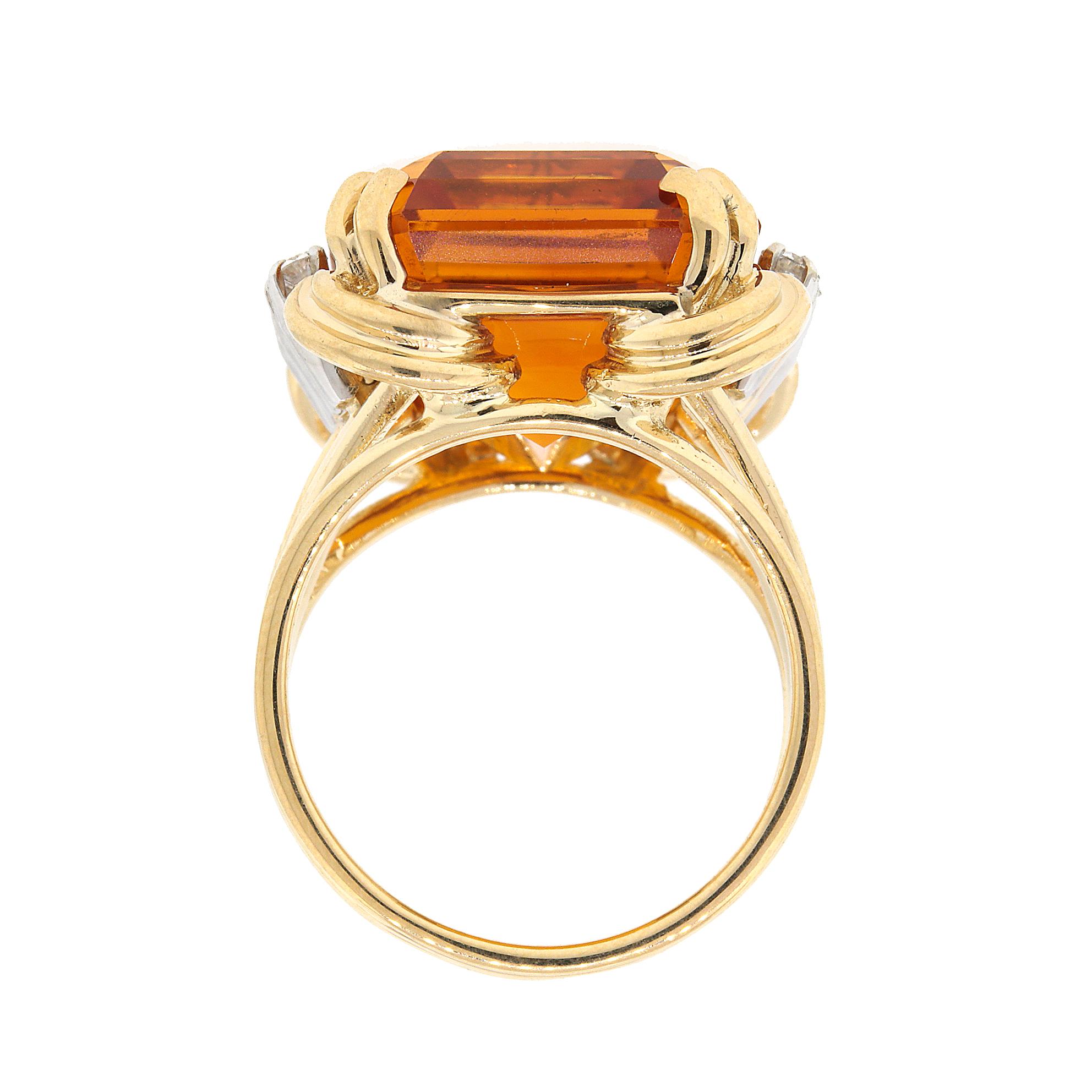 14 kt Yellow Gold
Citrine: 17.00 tcw
Diamond: 0.18 ct twd
Ring Size: 5.25
Total Weight: 10.3 grams