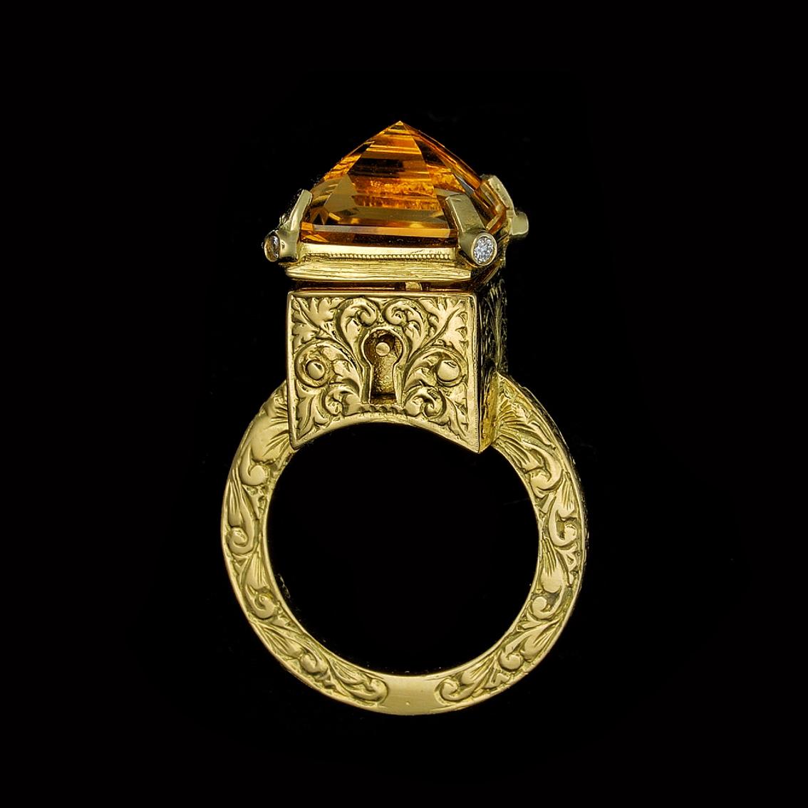 Citrine and Diamond Mystic Chamber Ring In New Condition In Melbourne, Vic