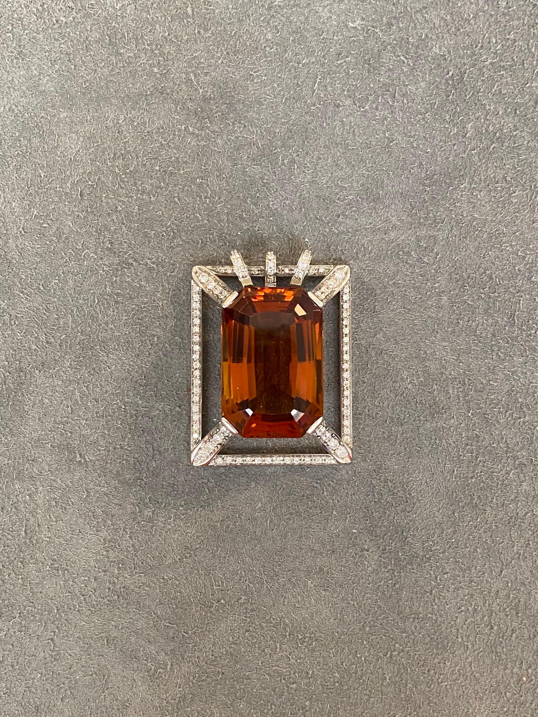 Citrine and Diamond Pendant In Good Condition For Sale In Genève, CH