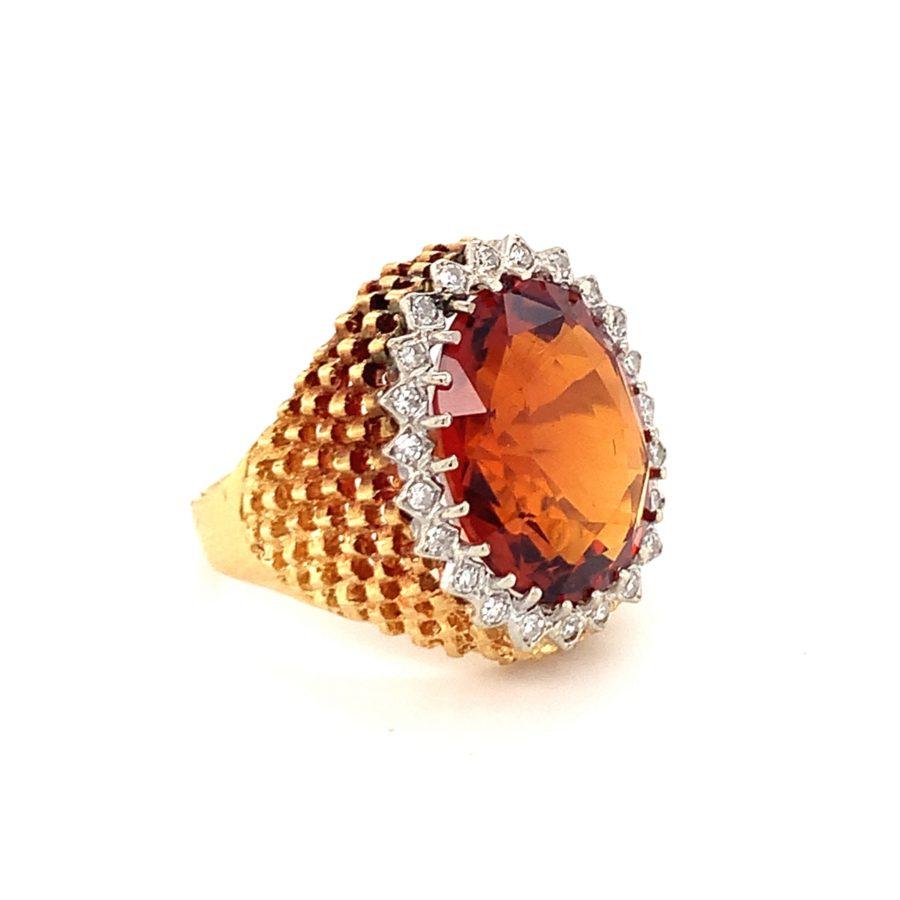 Oval Cut Citrine and Diamond Ring in 18K Yellow Gold, circa 1960s For Sale