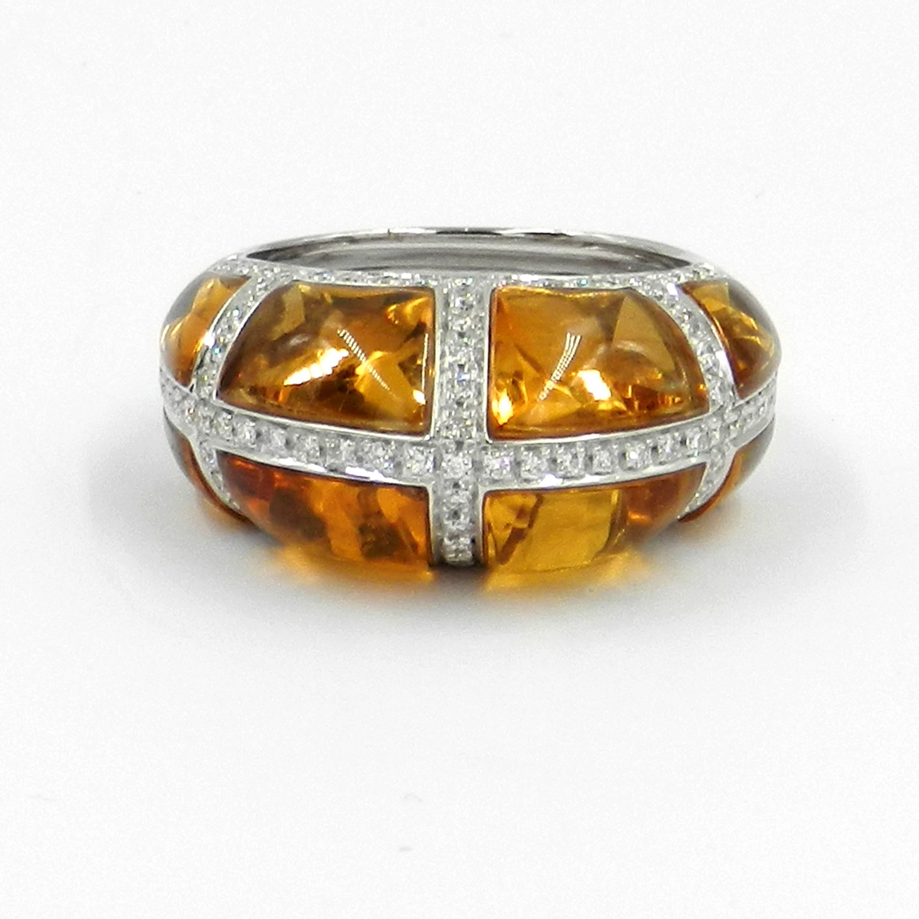 Round Cut Citrine and Diamonds Ring in 18 Karat White Gold Made by Garavelli, Italy For Sale