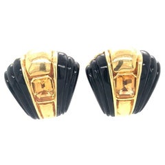 Citrine and Onyx 18k Yellow Gold Earclips, circa 1970s