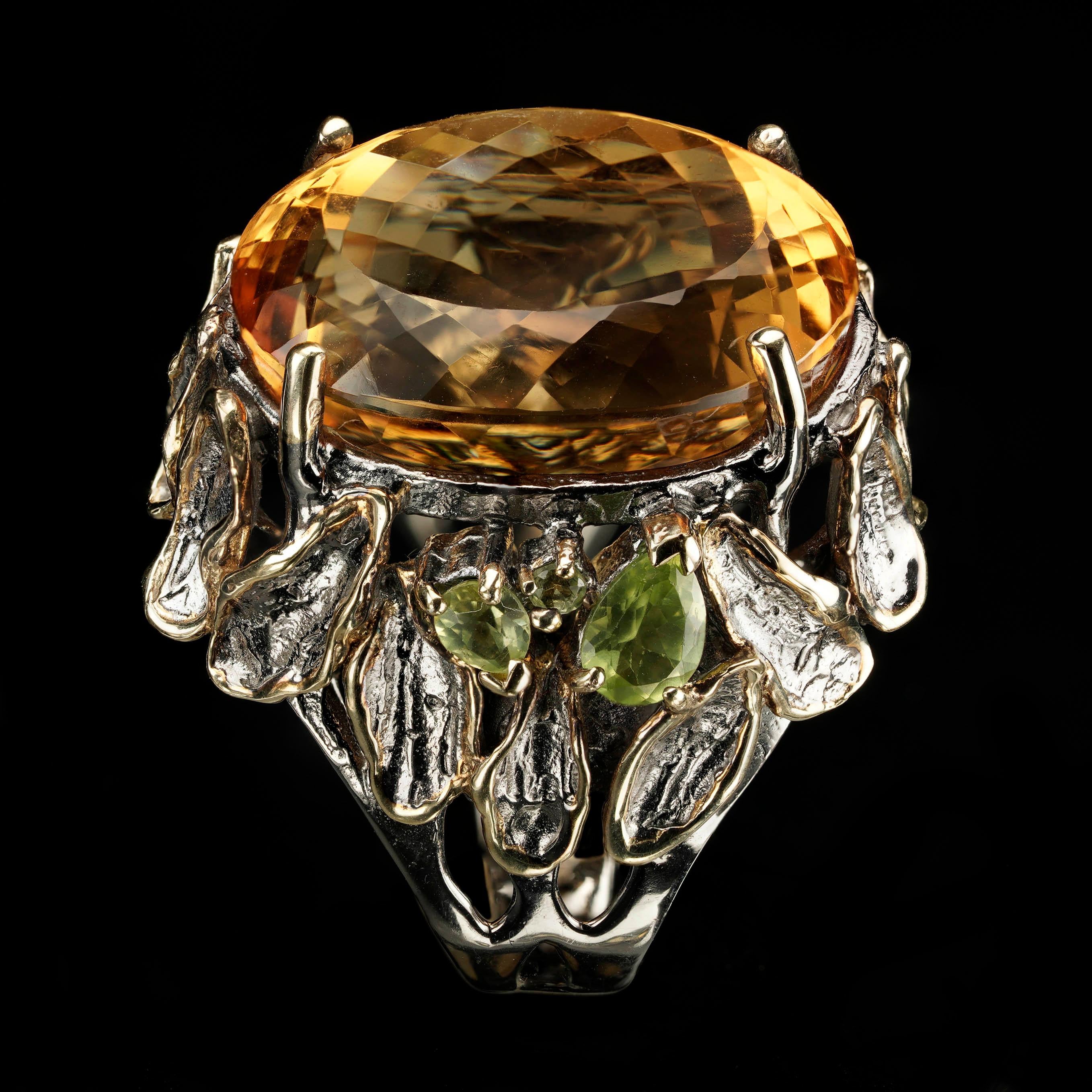 Citrine and Peridot Cocktail Ring - Size 7 (Ovalschliff) im Angebot
