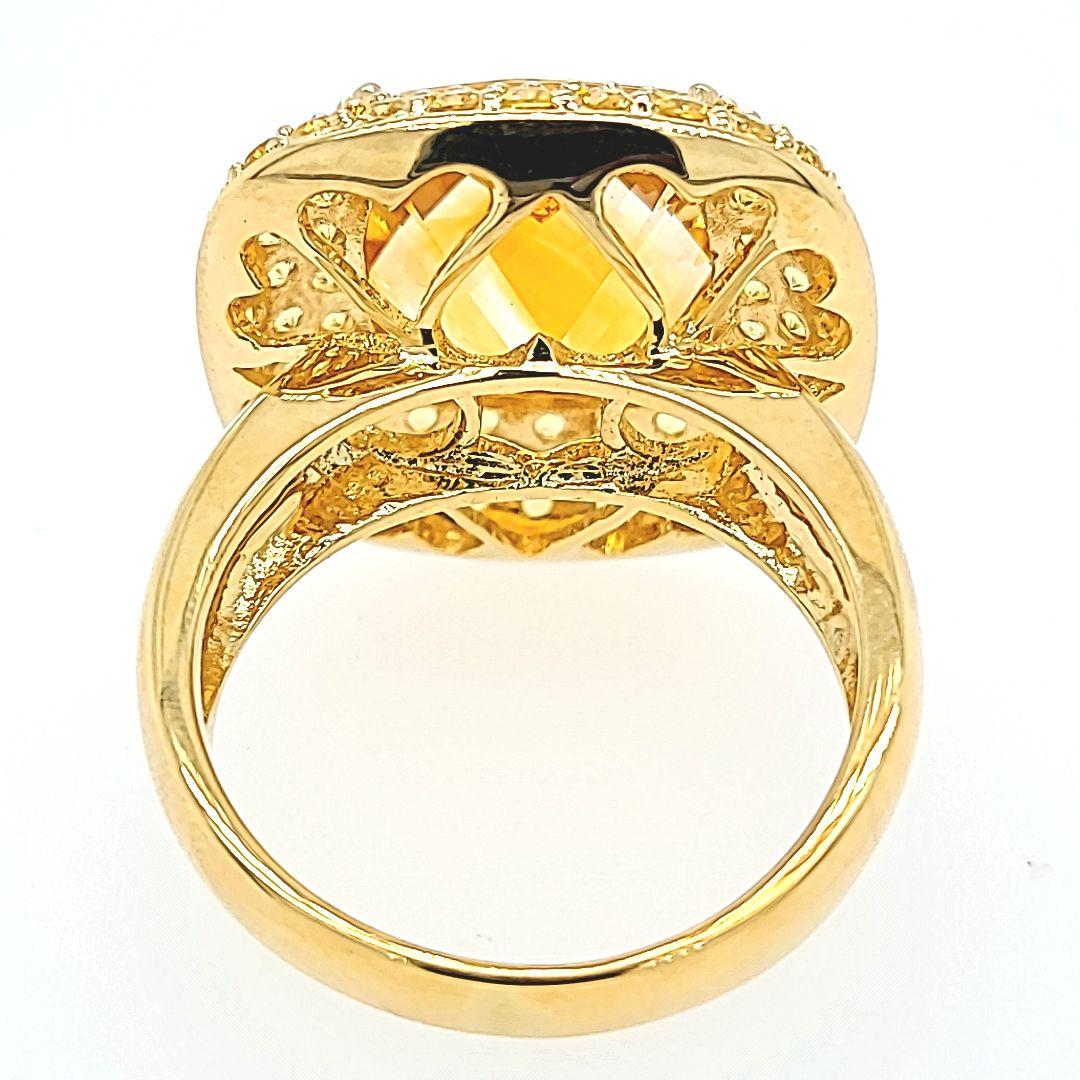 Citrine and Yellow Topaz Brushed Gold Cocktail Ring In Good Condition For Sale In Coral Gables, FL
