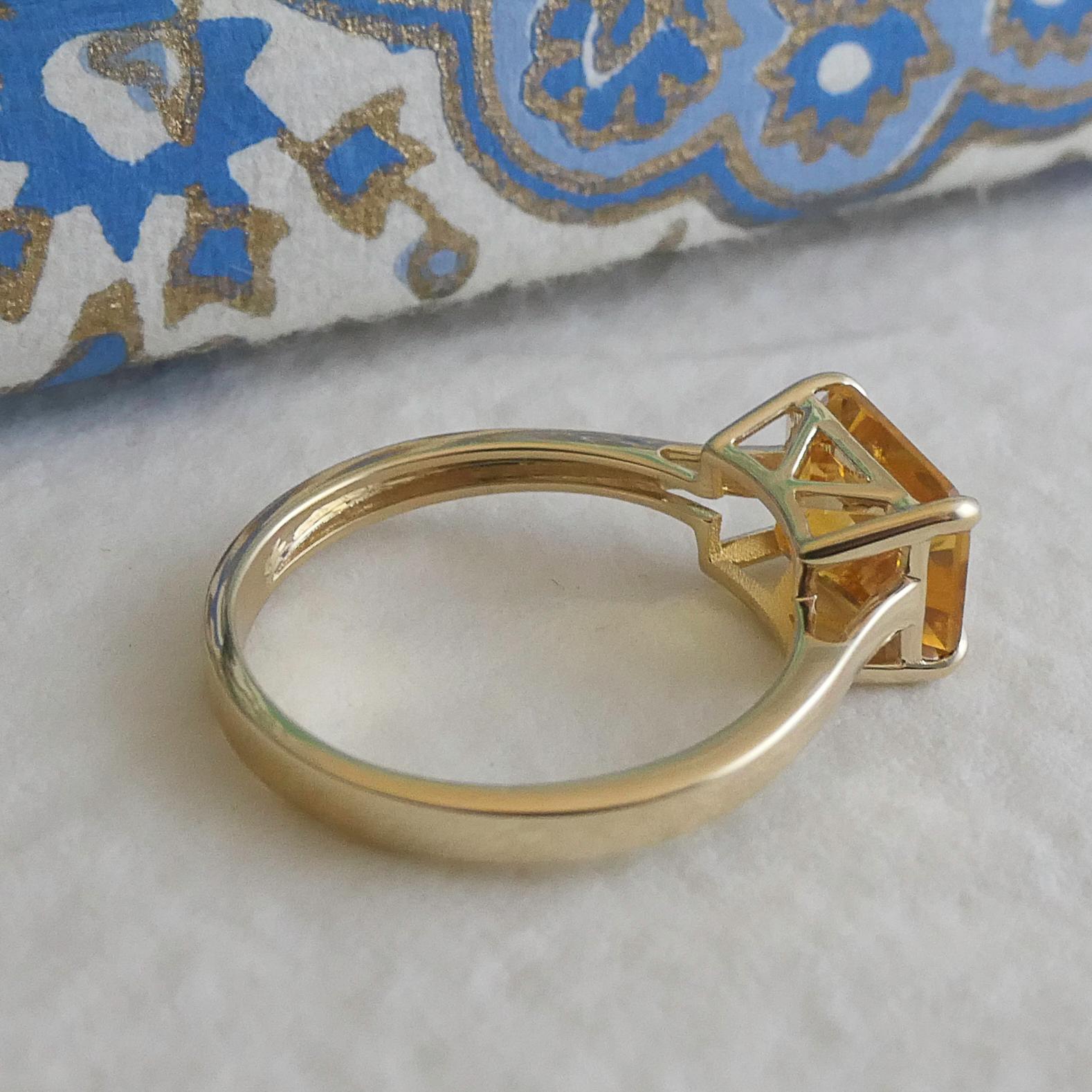 Bague en or jaune 14 carats avec citrine baguette - Taille 7 Pour femmes en vente