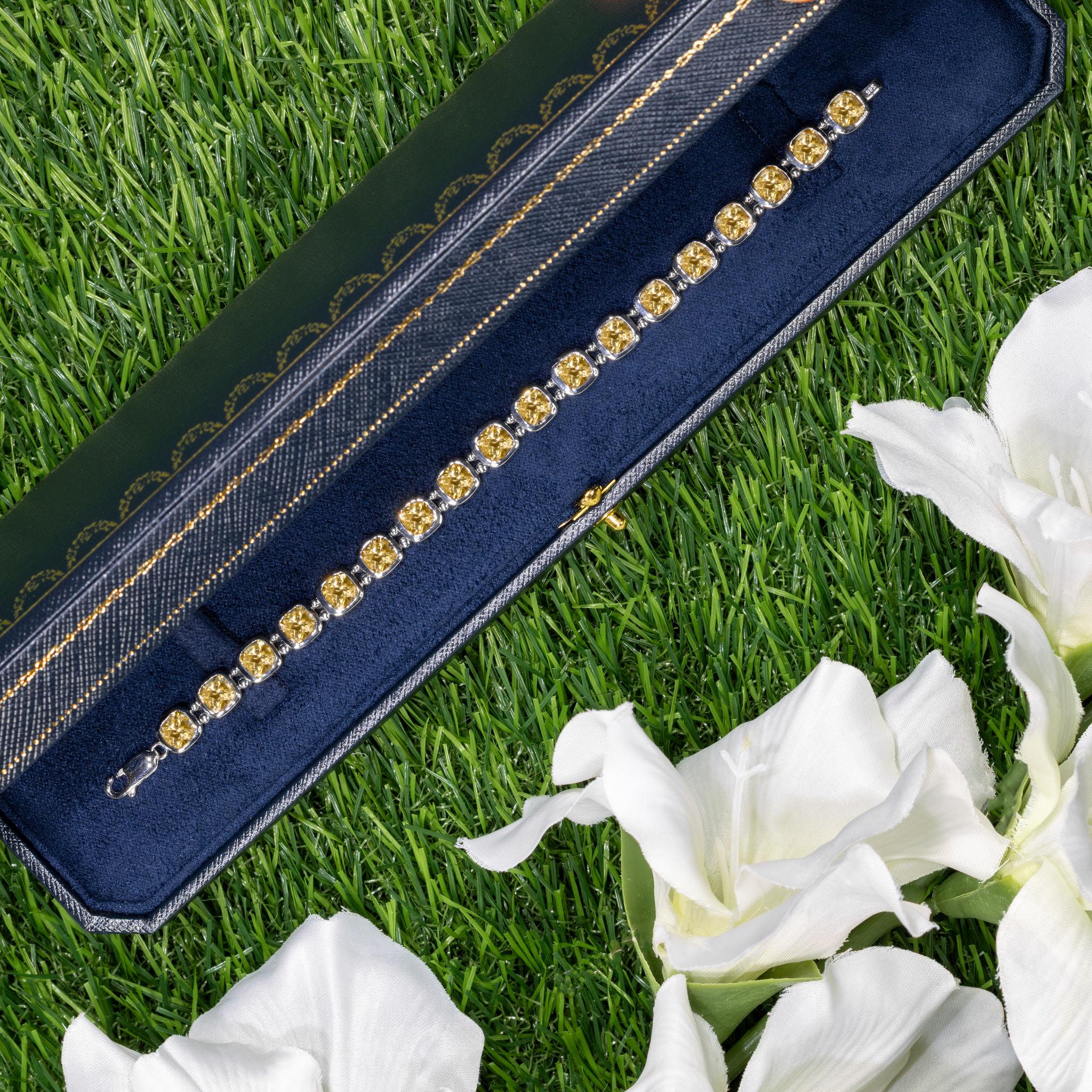 Contemporaneo Bracciale tennis con castone di citrino 12,9 carati in argento sterling in vendita