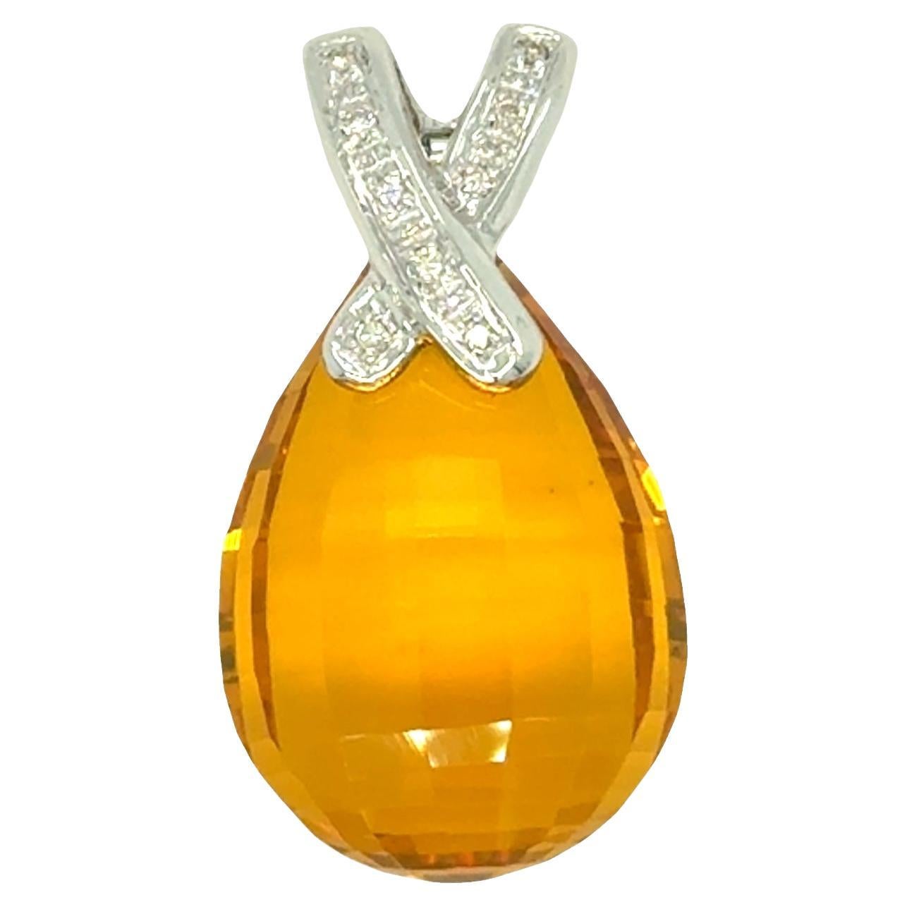 Citrine Briolette Pendant with Diamond Bale – 14k White Gold (Made in Italy) in vendita