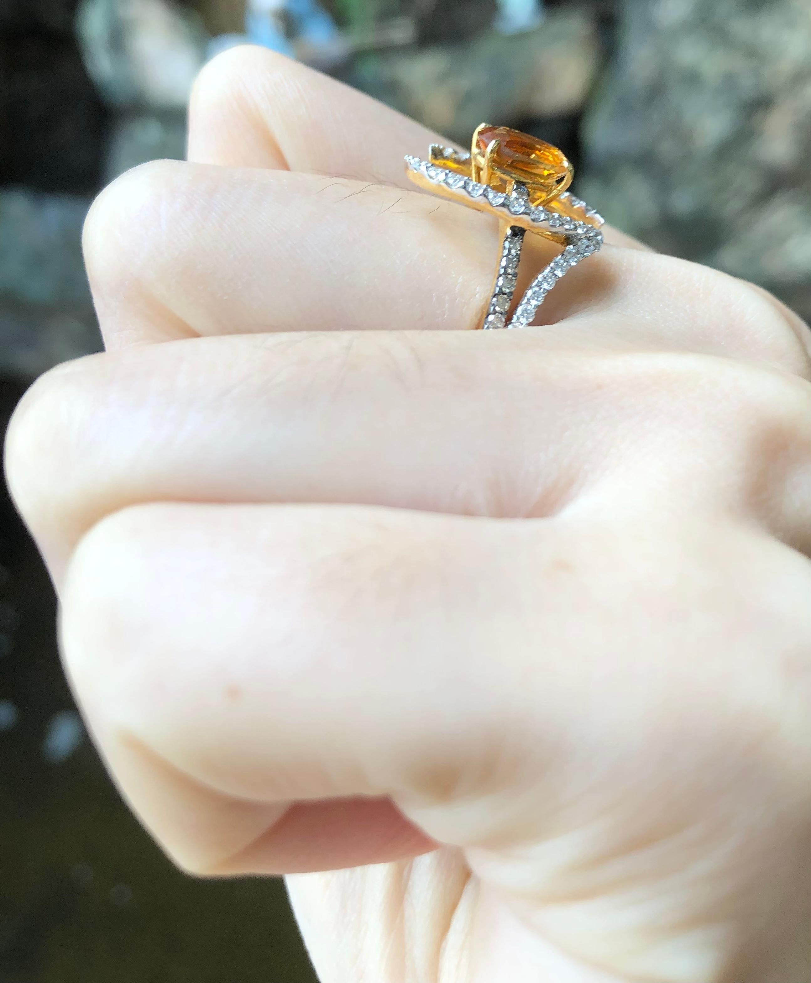 Citrine, Brown Diamond and Diamond Ring Set in 18k Gold by Kavant & Sharart in vendita 4