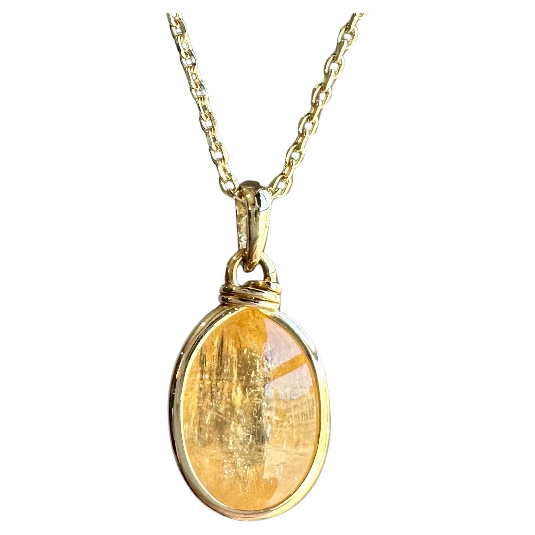 Citrine cabochon and 14k yellow gold pendant necklace  For Sale