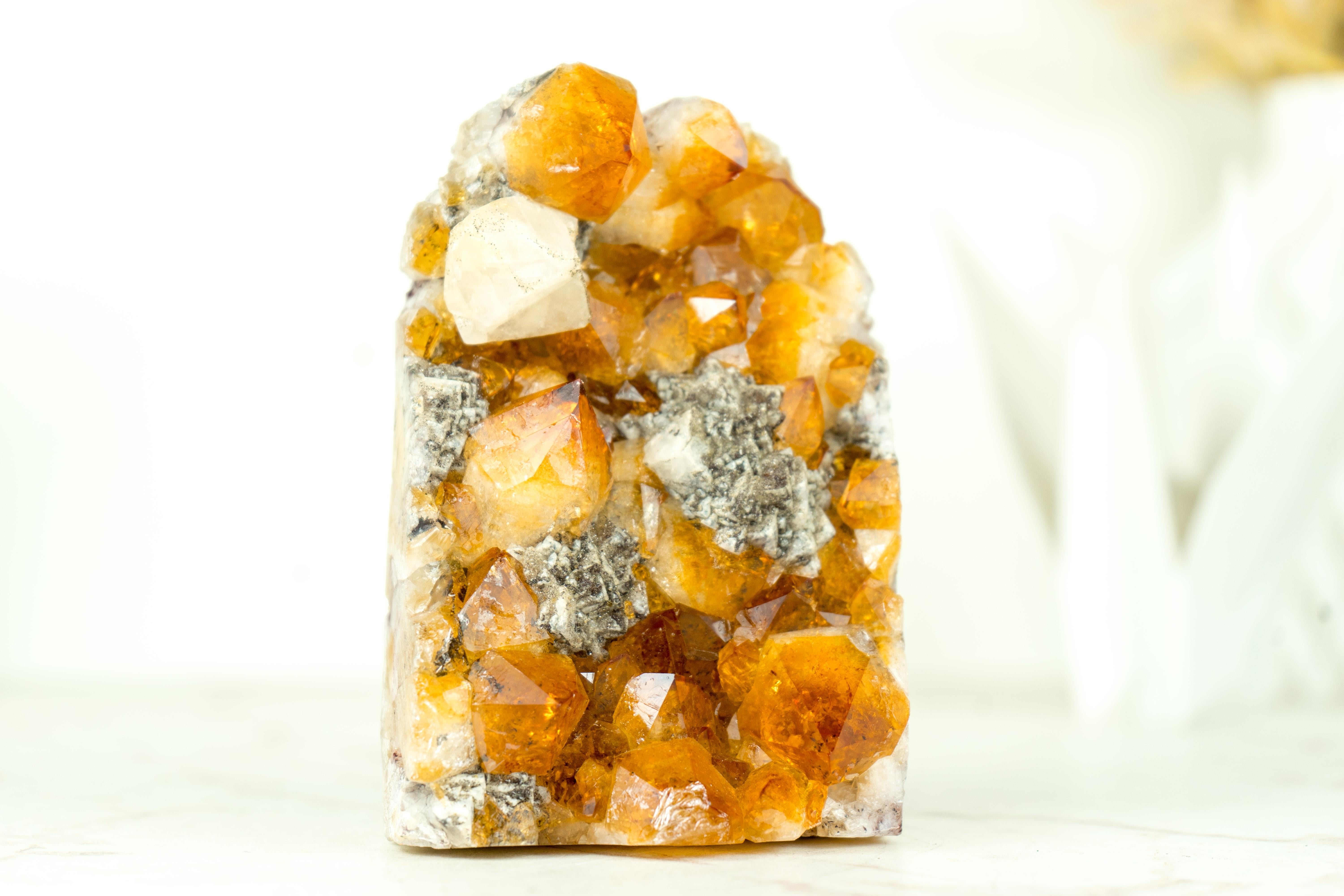 Brazilian Citrine Cluster with Rich Amber Citrine Color and Geometrical Calcite Inclusions For Sale