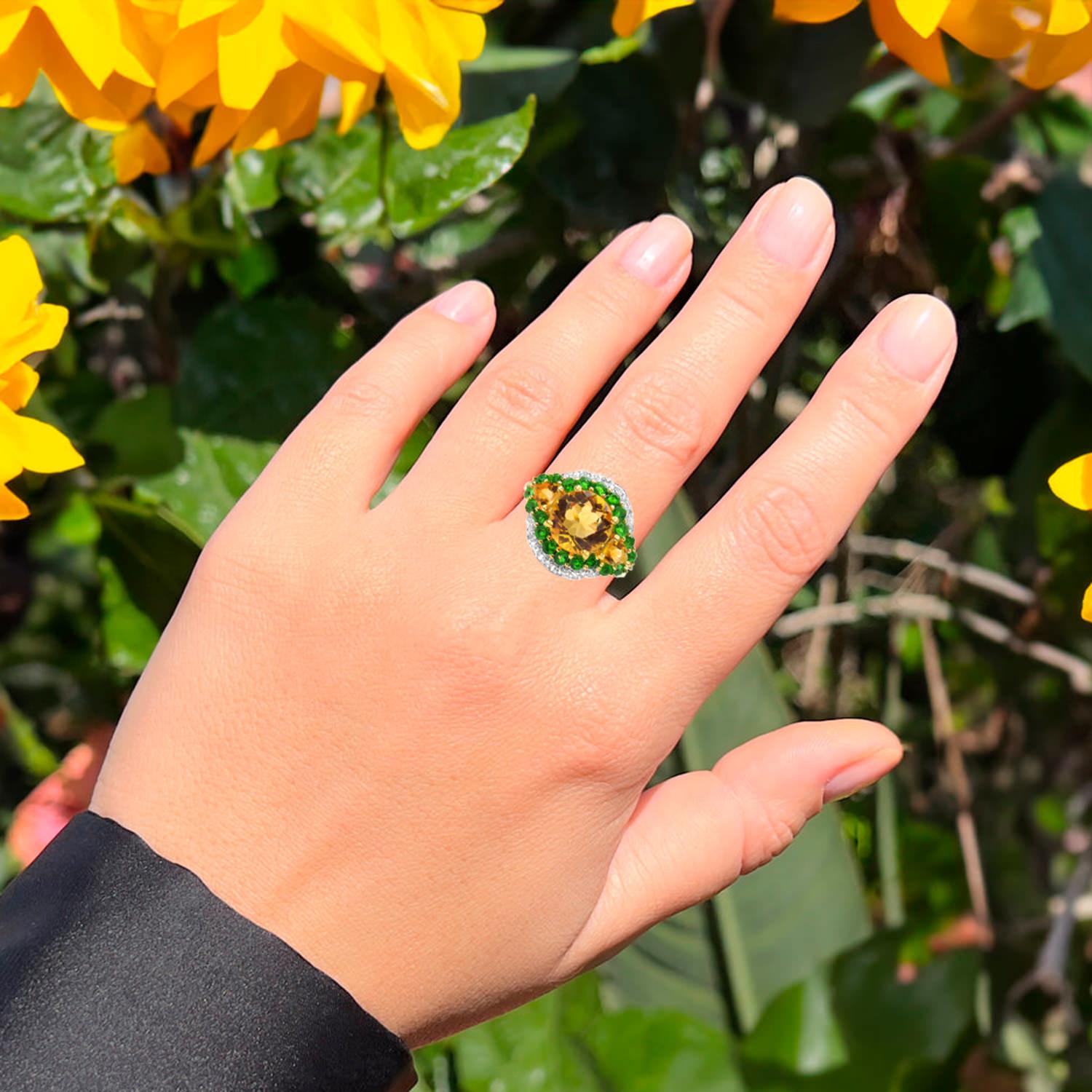 Round Cut Citrine Cocktail Ring Chrome Diopside Topaz 3.93 Carats 14K Yellow Gold Plated For Sale