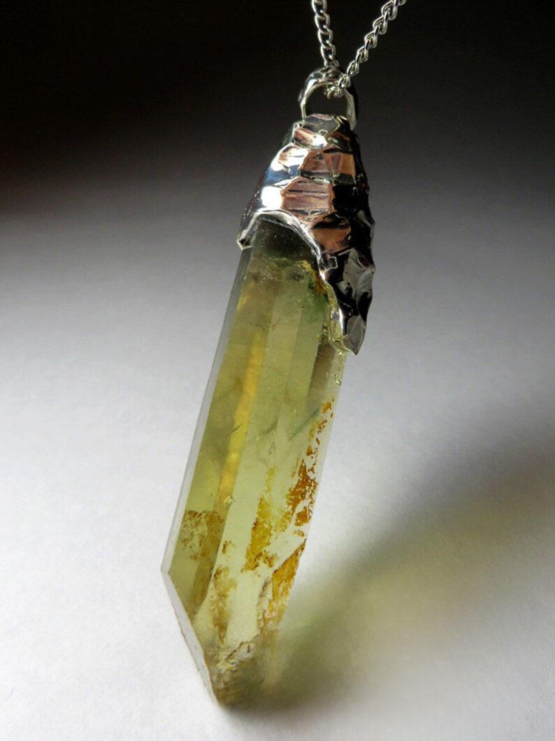 Pendentif vintage en cristal de citrine et quartz jaune, pierre de naissance de novembre en vente 2