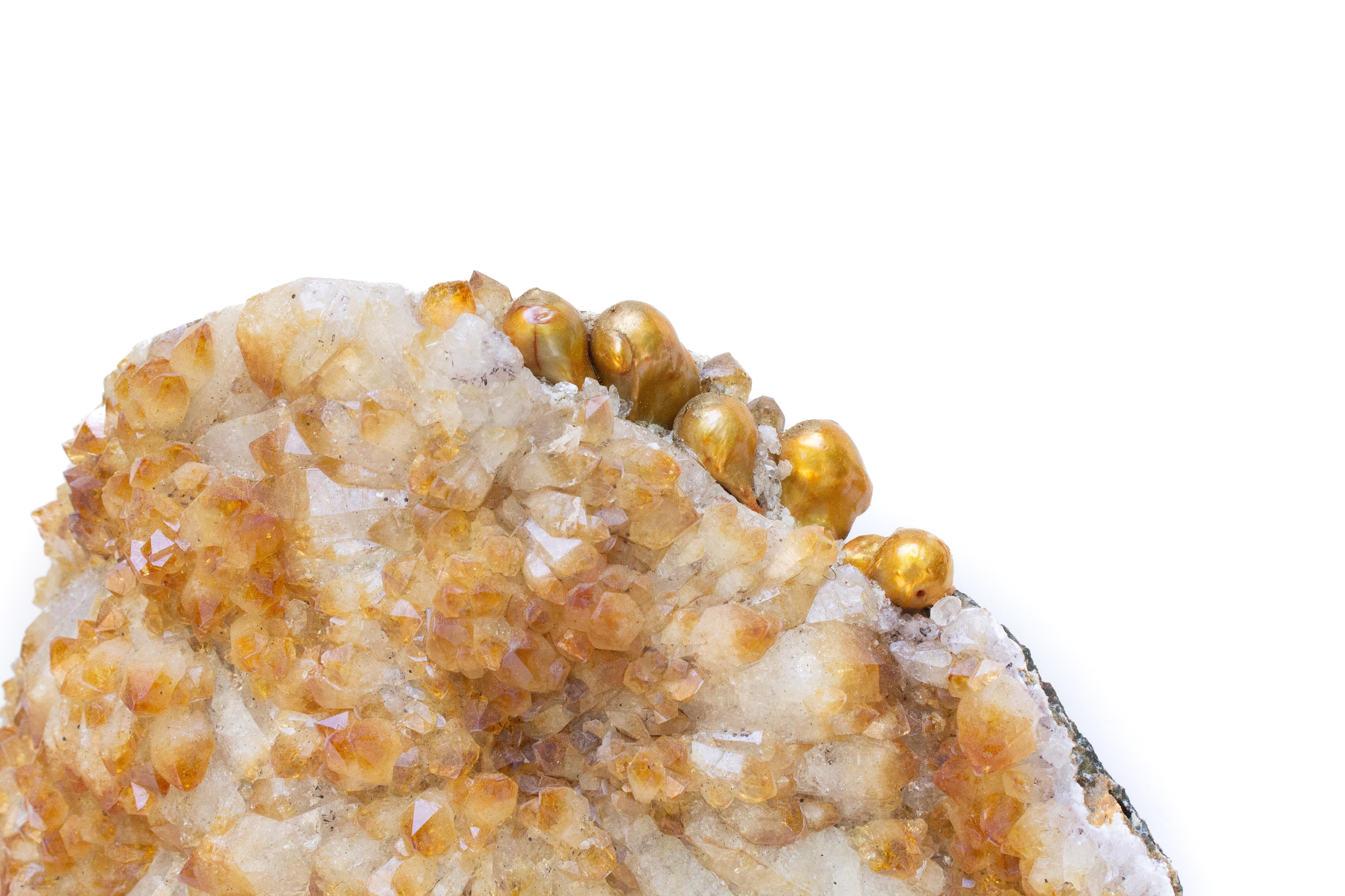 Citrine Crystals in Matrix and Mounted on an 18th Century Italian Gilt Base In Good Condition For Sale In Dublin, Dalkey