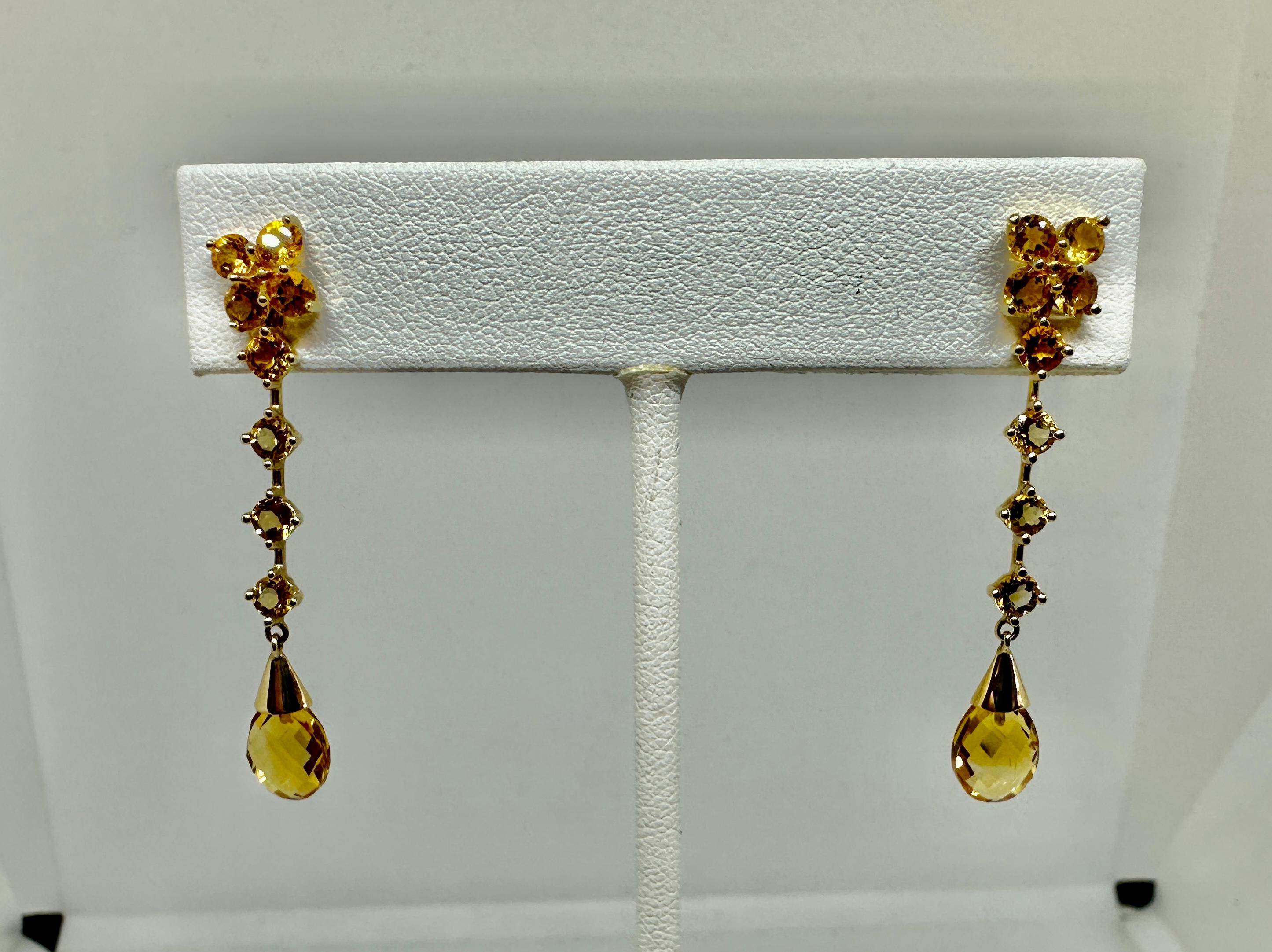 Citrine Dangle Drop Earrings 14 Karat Yellow Gold Day Night Earrings Pear Drops In Excellent Condition For Sale In New York, NY