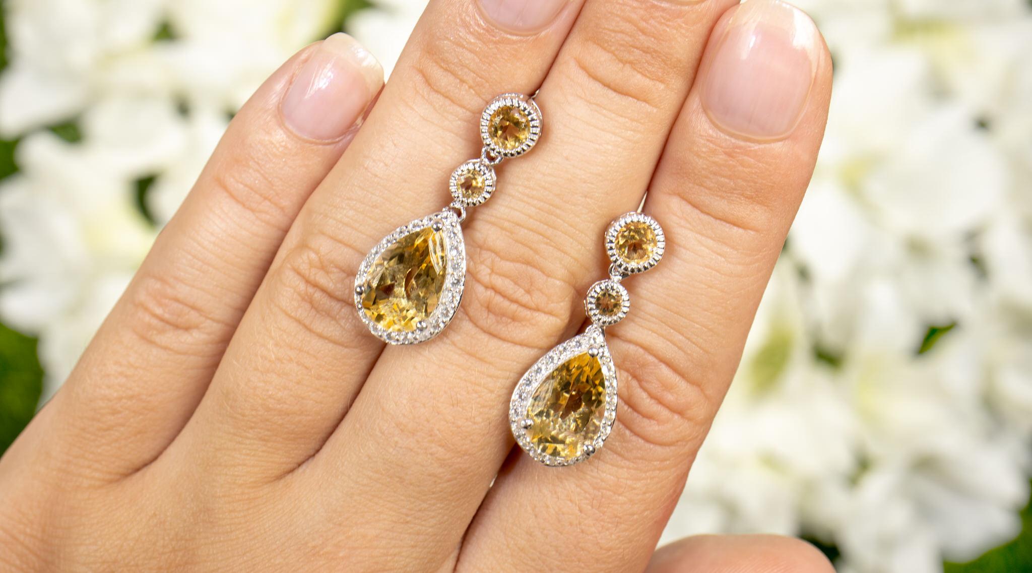 Citrine Dangle Earrings With White Topazes 7.06 Carats Total In Excellent Condition For Sale In Aliso Viejo, CA