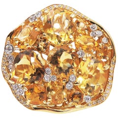 Citrine Diamond 18 Karat Yellow Gold Fashion Ring