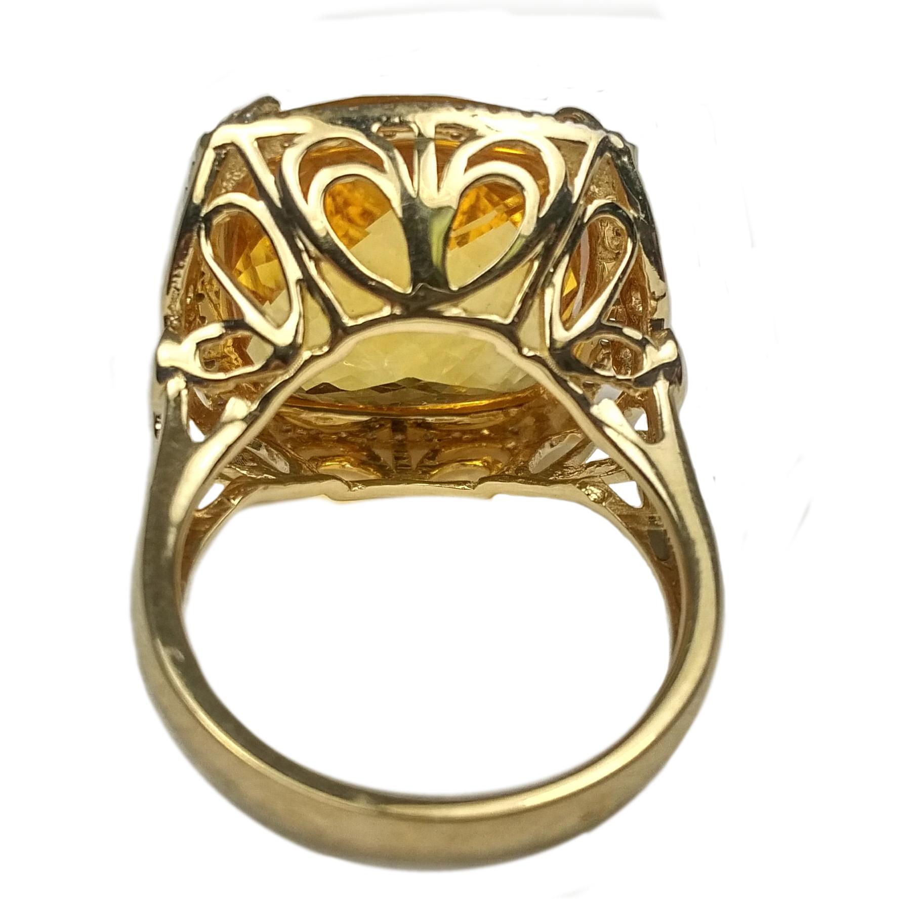 Citrine Diamond Cocktail Ring In New Condition In Richmond, BC