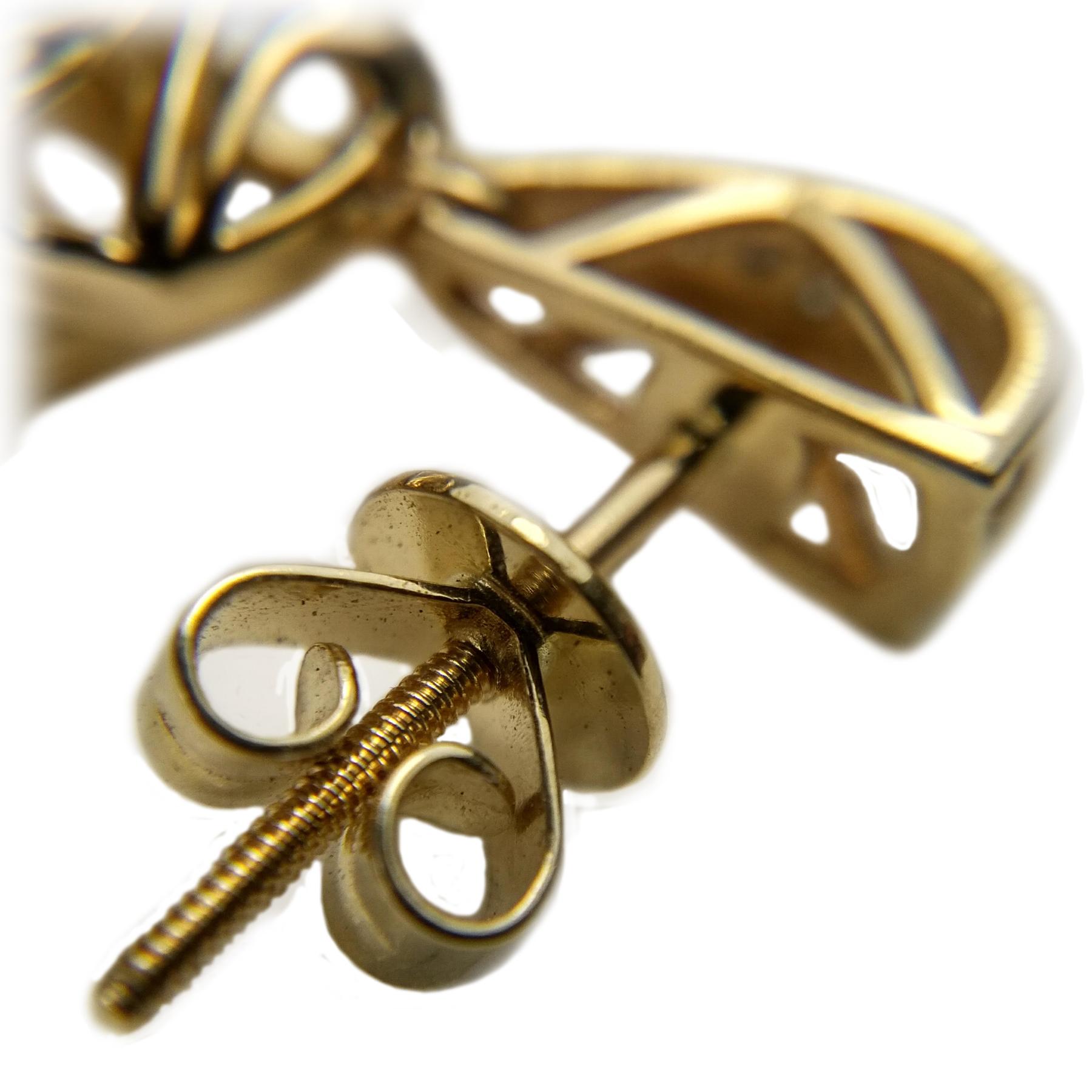 Women's or Men's 27.27 Carats Citrine Yellow Gold Dangling Earrings
