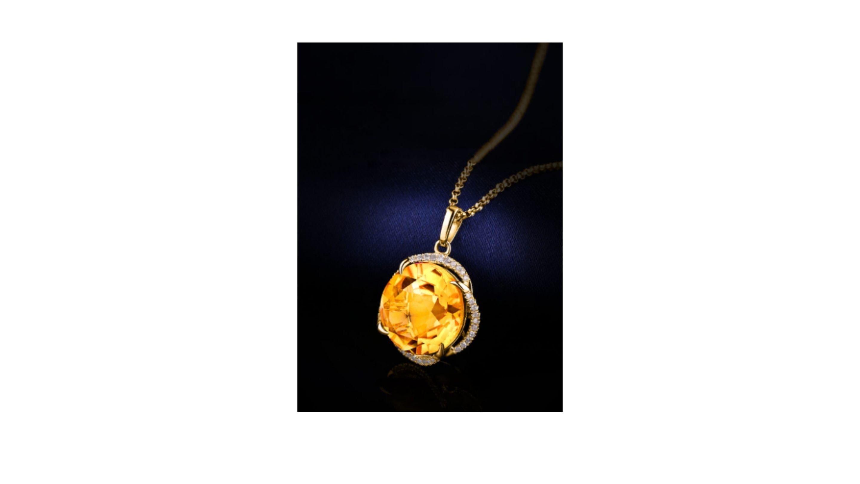 
This round Citrine  necklace  stands out with 40 diamonds and is unique and you can also have the ring and earrings to match. This can be in yellow gold or rose gold and let us know if you want the ring or earrings too

5.28CT  CITRINE 


CAN BE IN