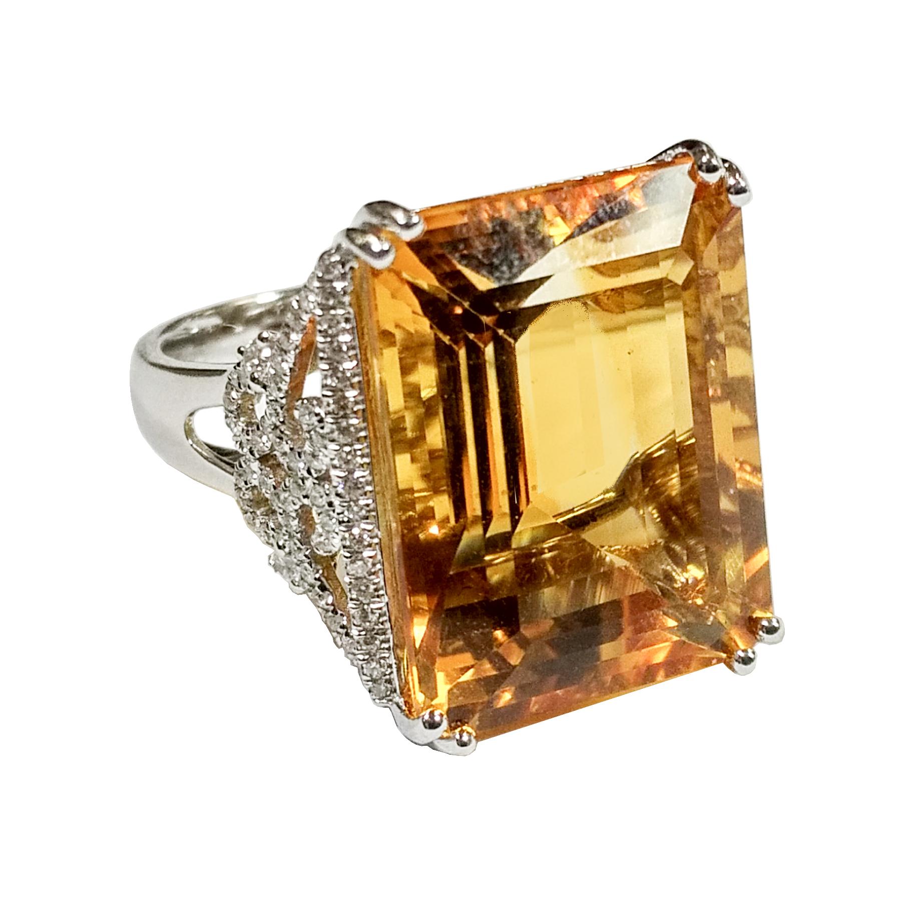 Citrine 20.85 Carats White Gold Cocktail Ring 2