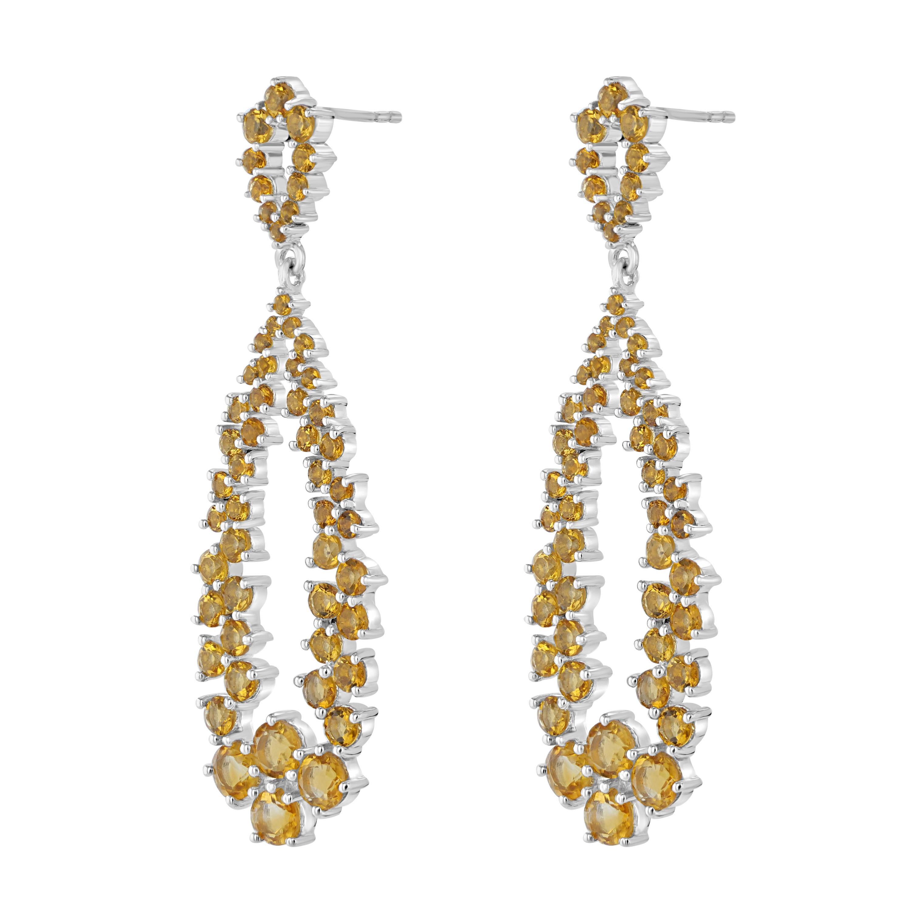 Brighten up your outfits with these sunny citrine women's drop earrings. Featured with 110 citrines in different sizes set in genuine and nickle free 925 sterling silver . These earrings come with post and clutch backs.
JEWELRY