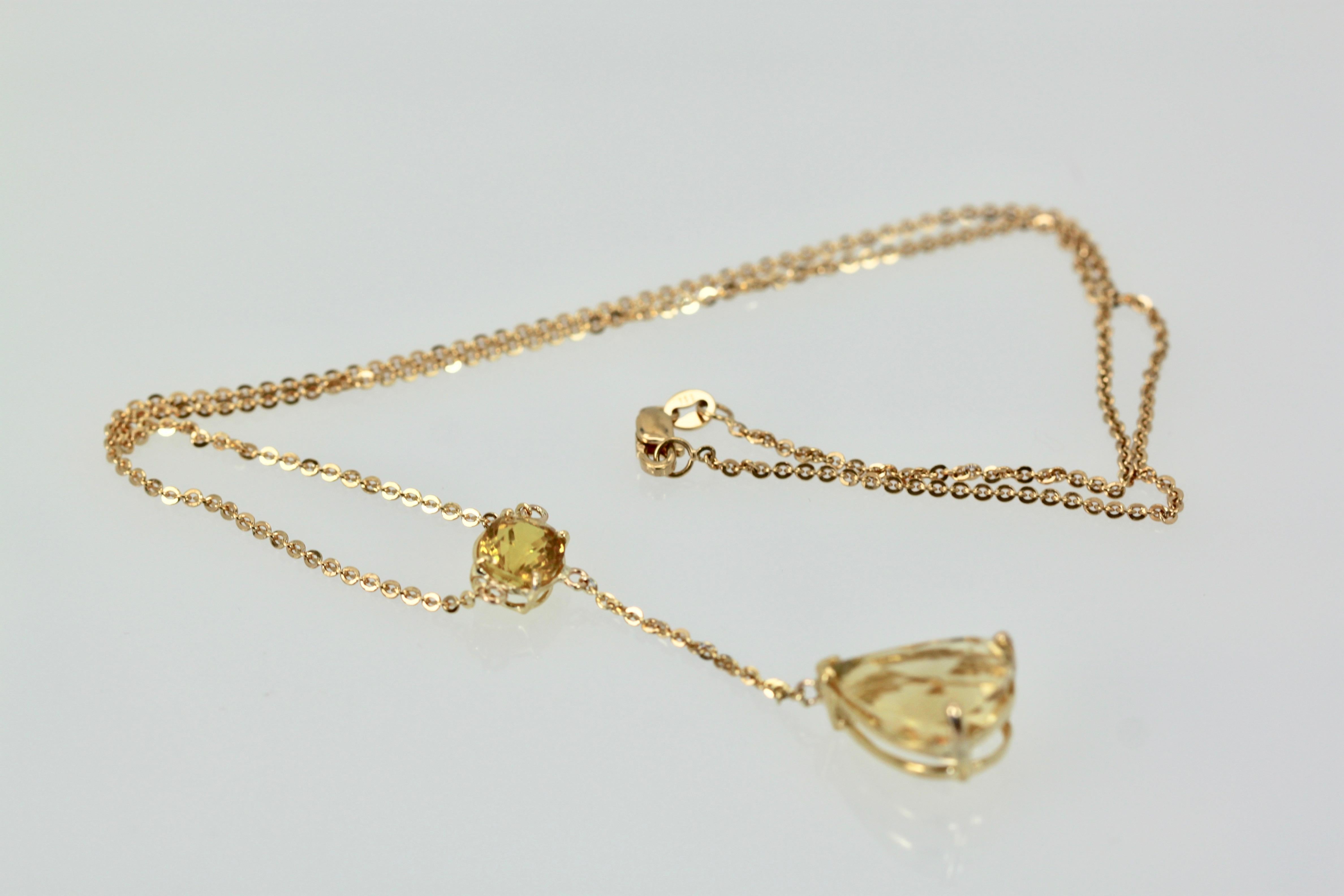 Citrine Drop Necklace on 18 Karat Yellow Gold 7.25 Carats For Sale 2