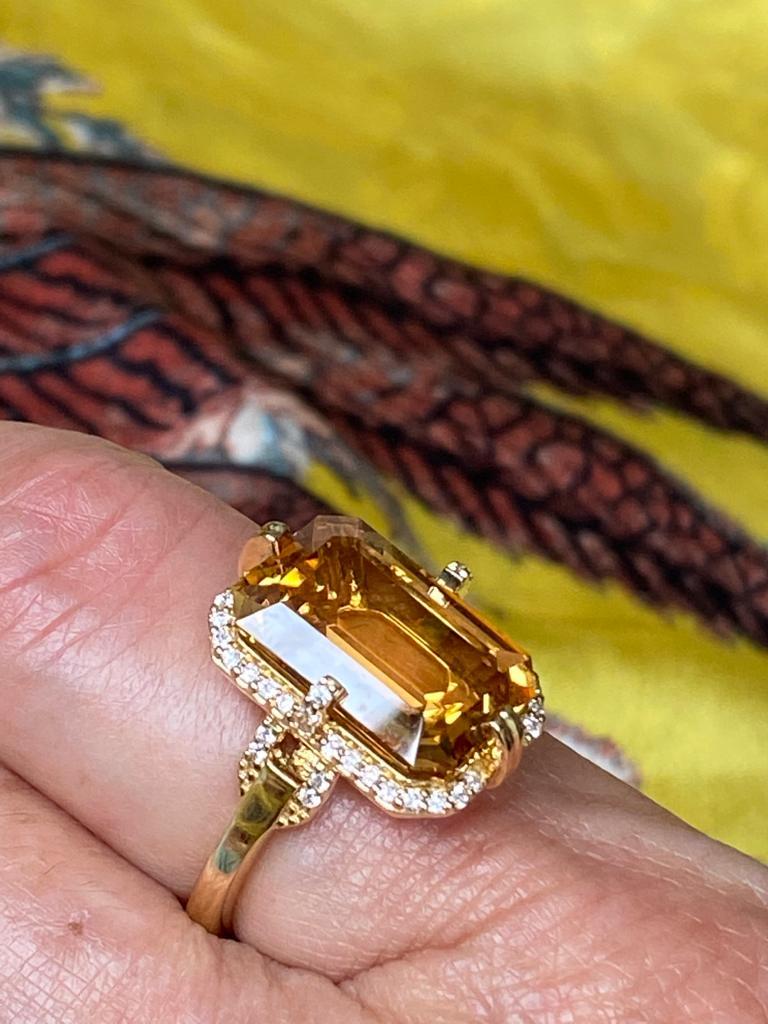 Goshwara Emerald Cut Citrine And Diamond Ring In New Condition For Sale In New York, NY
