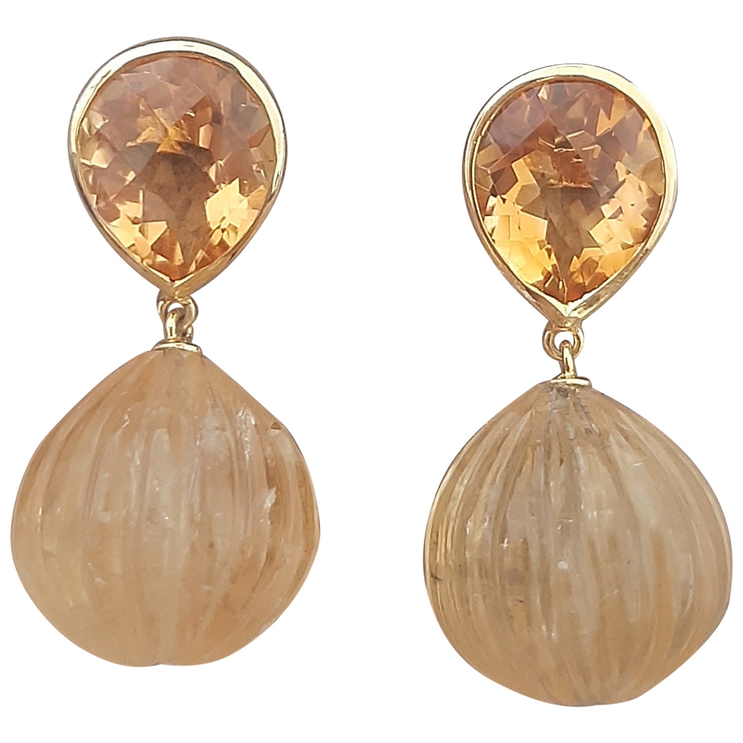 Citrine  Faceted Pear Shape Carved Citrine Round  Drops 14k Solid Yellow Gold For Sale
