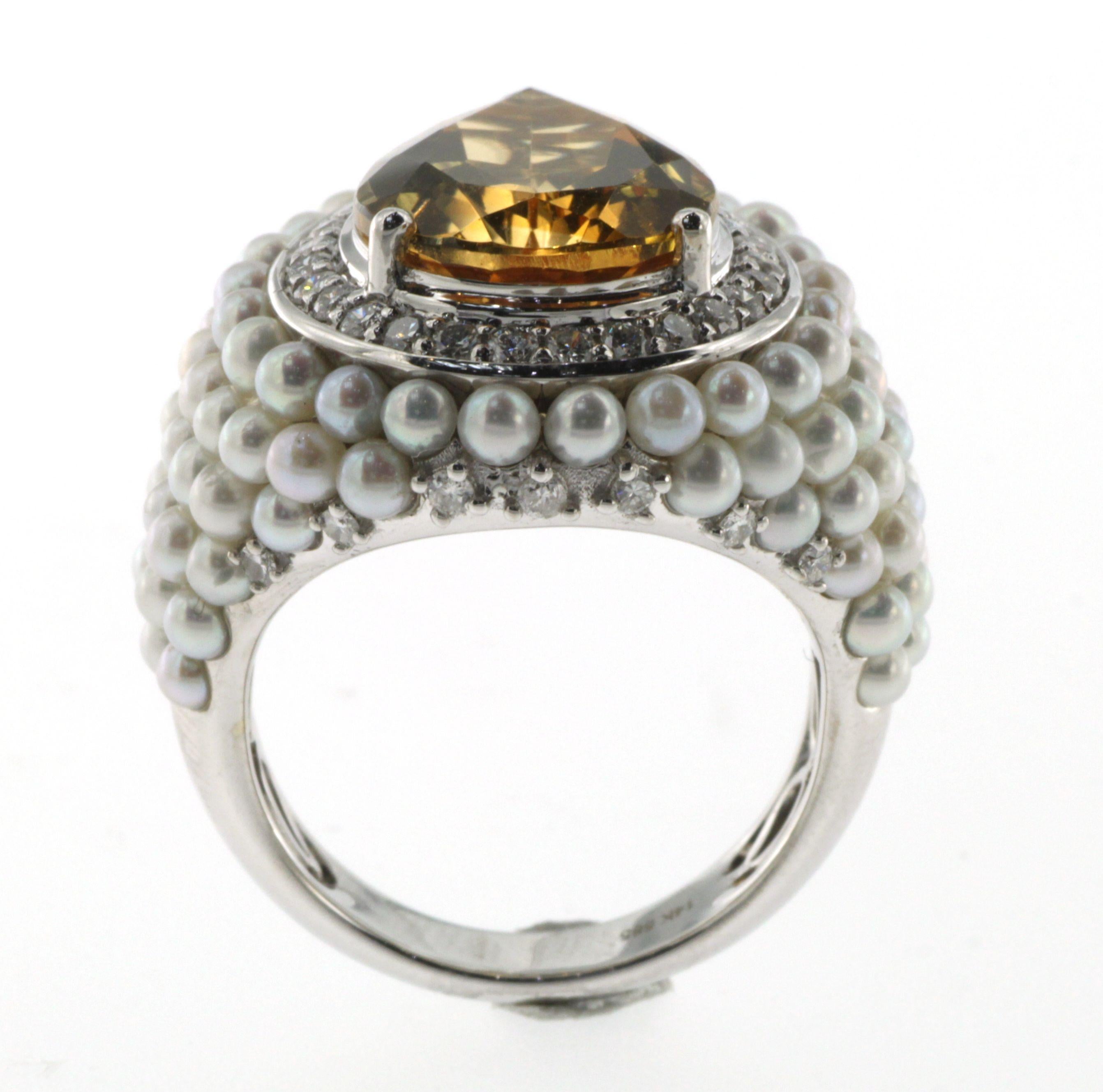 Pear Cut 5.22Ct Citrine And Fresh Water Pearl Diamond Dome Ring in 14 Karat Gold For Sale