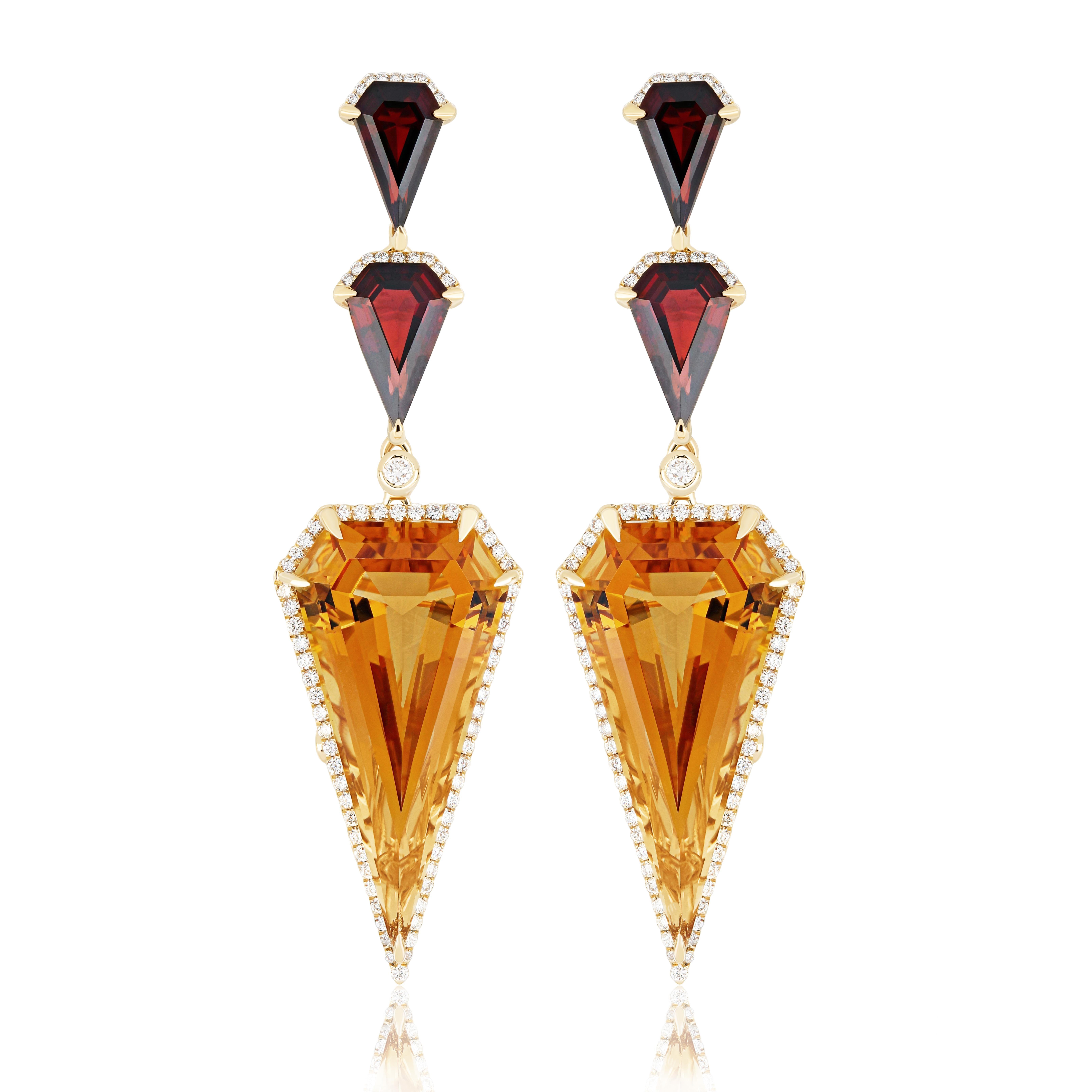 Pendants d'oreilles en or jaune 14K sertis de citrine, grenat et diamants en vente 1