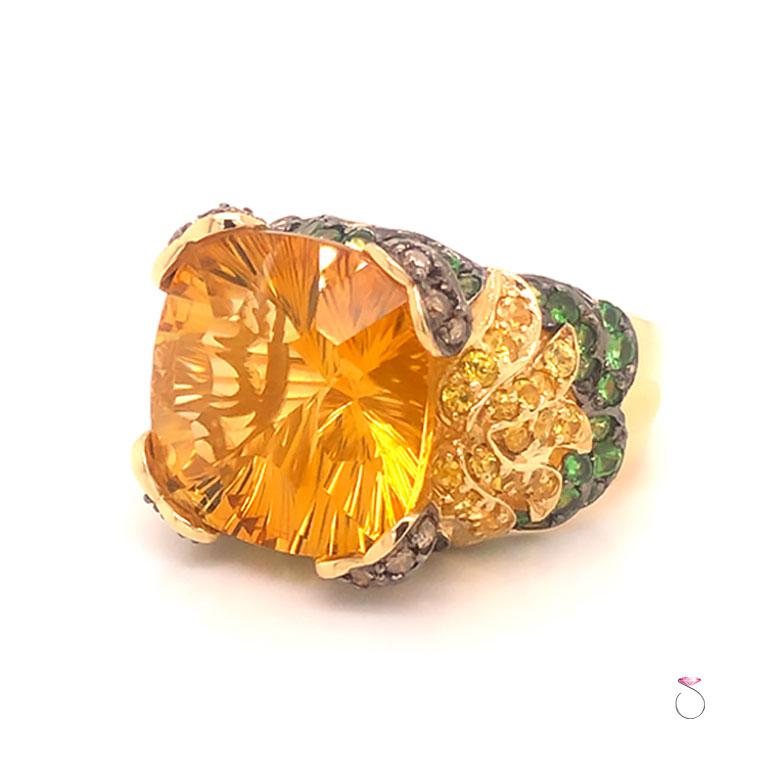 Modern Citrine Gemstone Cocktail Ring -14k Yellow Gold For Sale