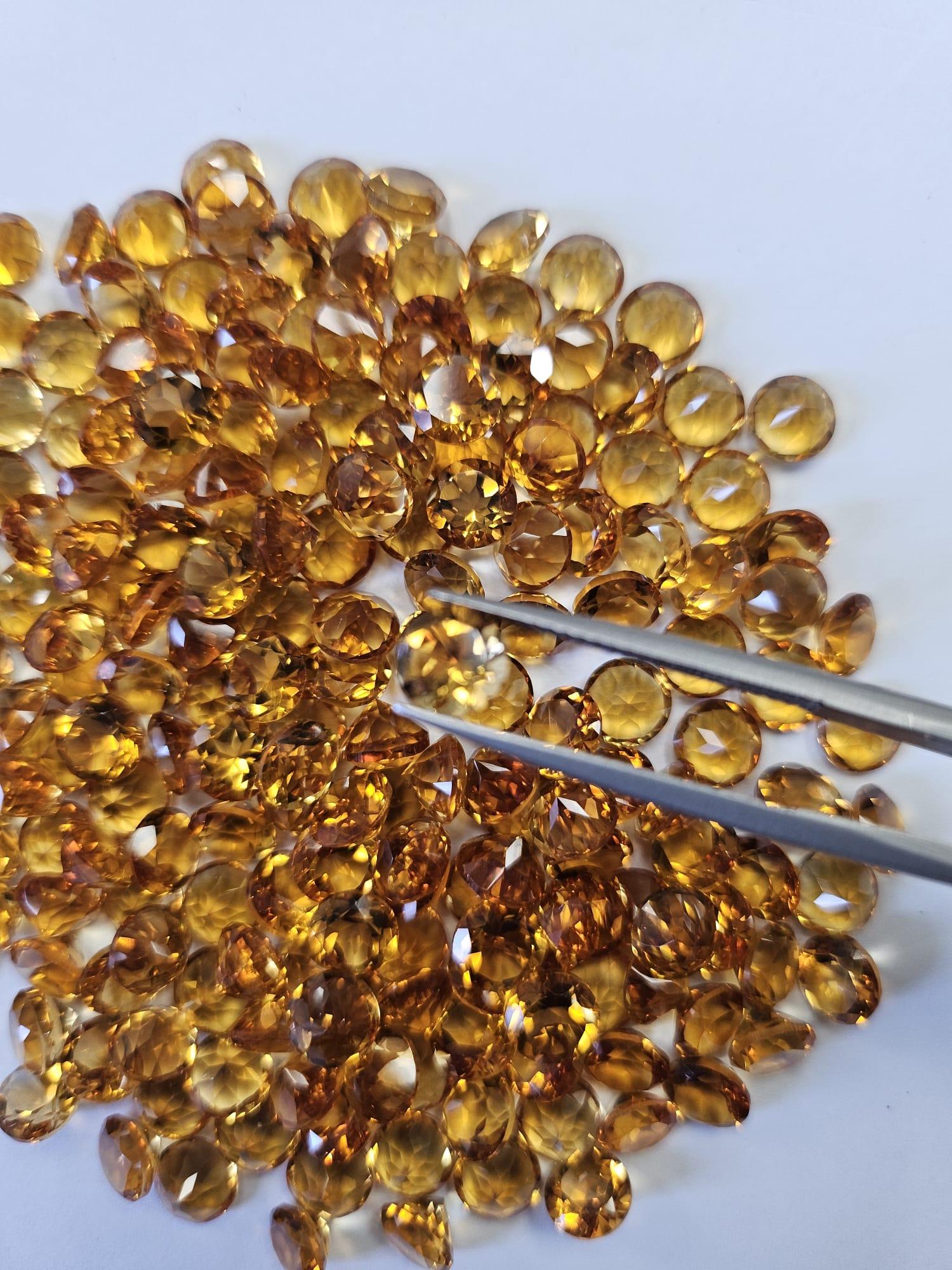 Gemma citrina per la creazione di gioielli 6 mm Forma rotonda Gemma sciolta Lotto all'ingrosso in vendita 1