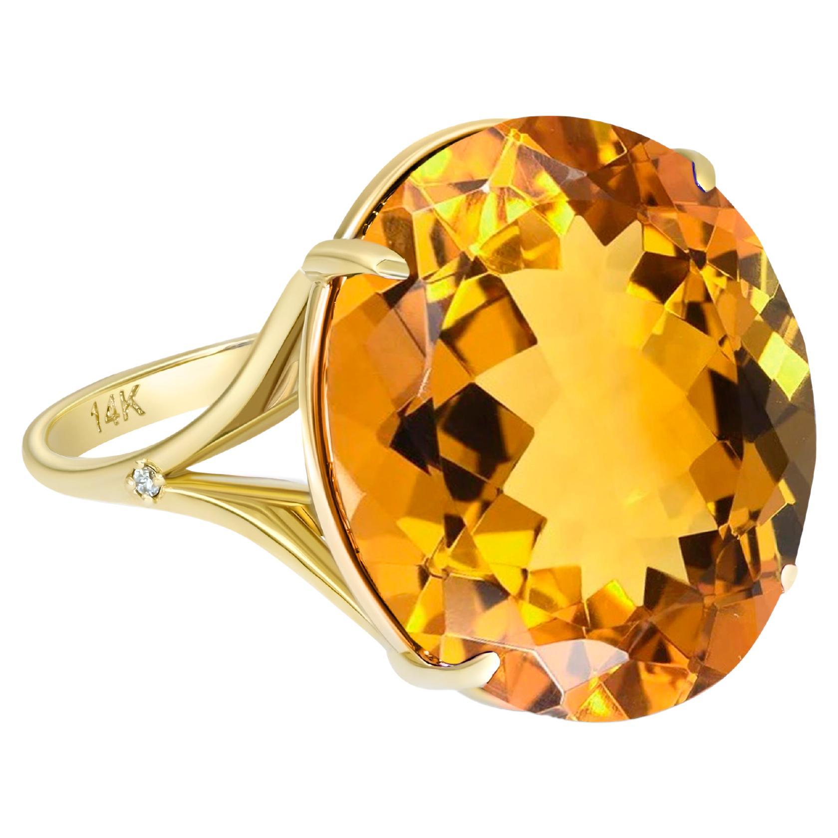 En vente :  Bague en or et citrine, bague cocktail en citrine, bague ovale citrine