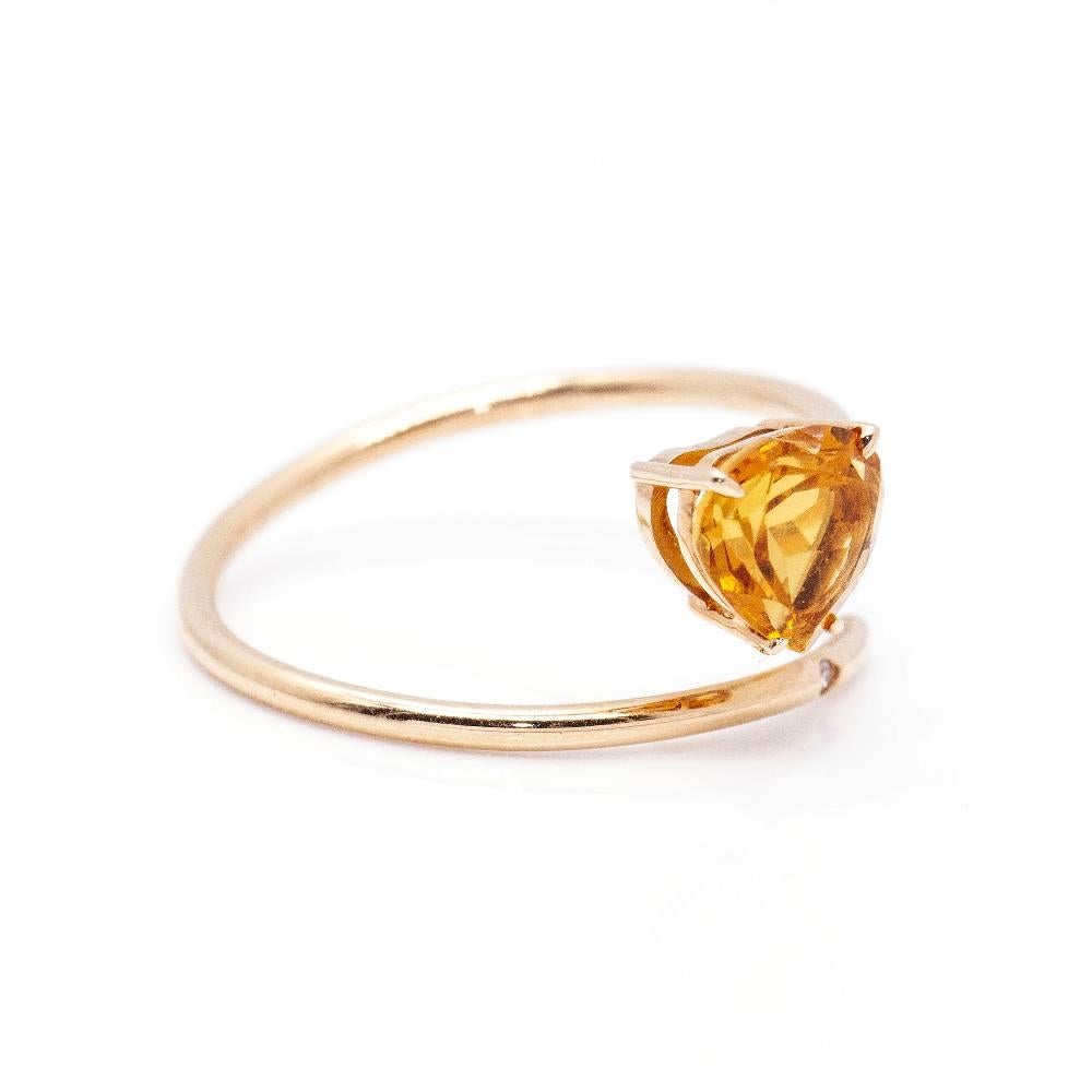 Rose Gold Ring for woman : 1x Brilliant Cut Diamonds with a total weight of 0,005cts in H/VS quality and 1x Heart Cut Citrine l Size 12 : 18 kt. Rose Gold : 1,58 grams : Brand New : Ref.:D360107