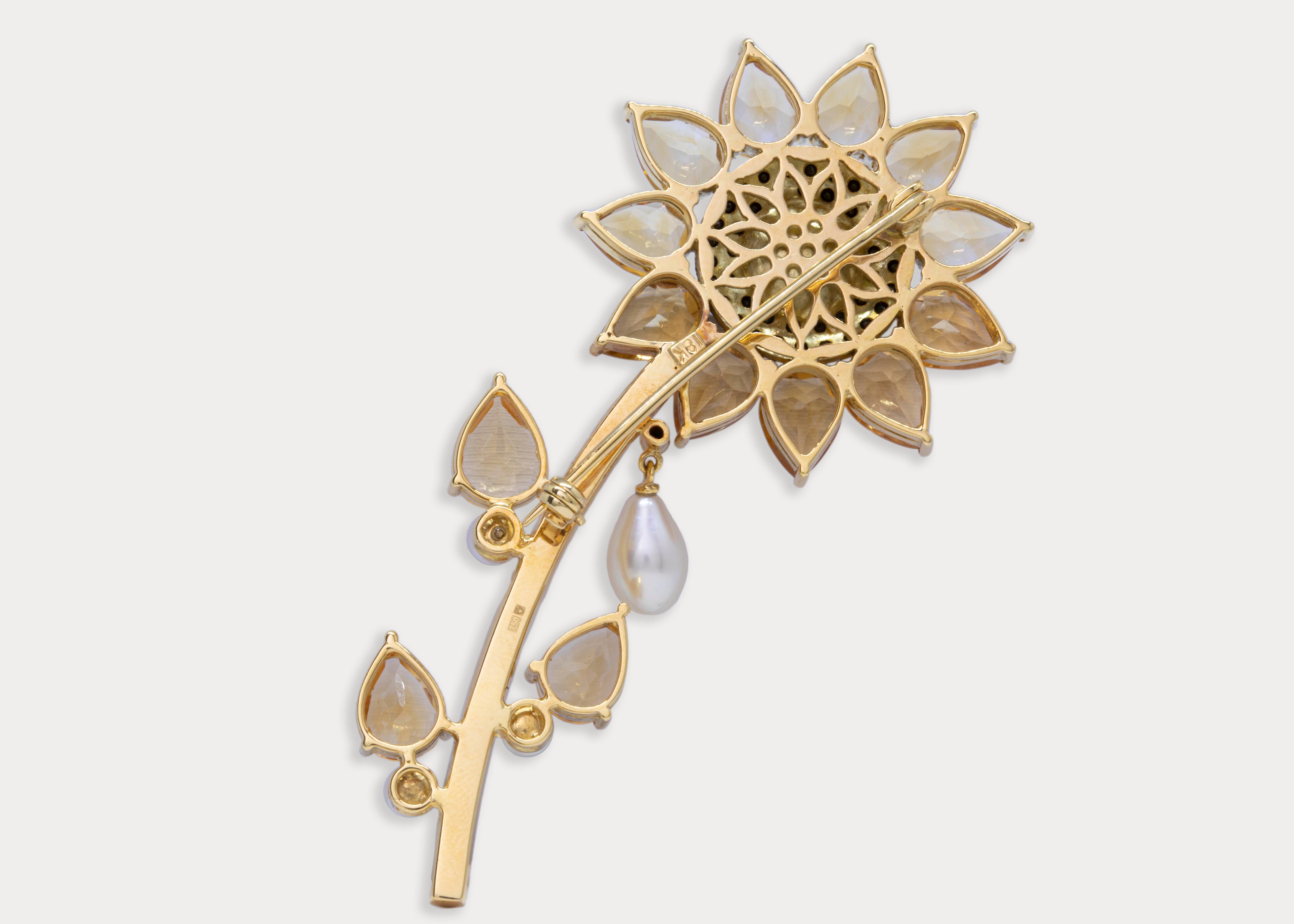 Citrine, Natural Pearls and Black Diamonds 18k Sunflower Brooch In New Condition For Sale In Manama, BH