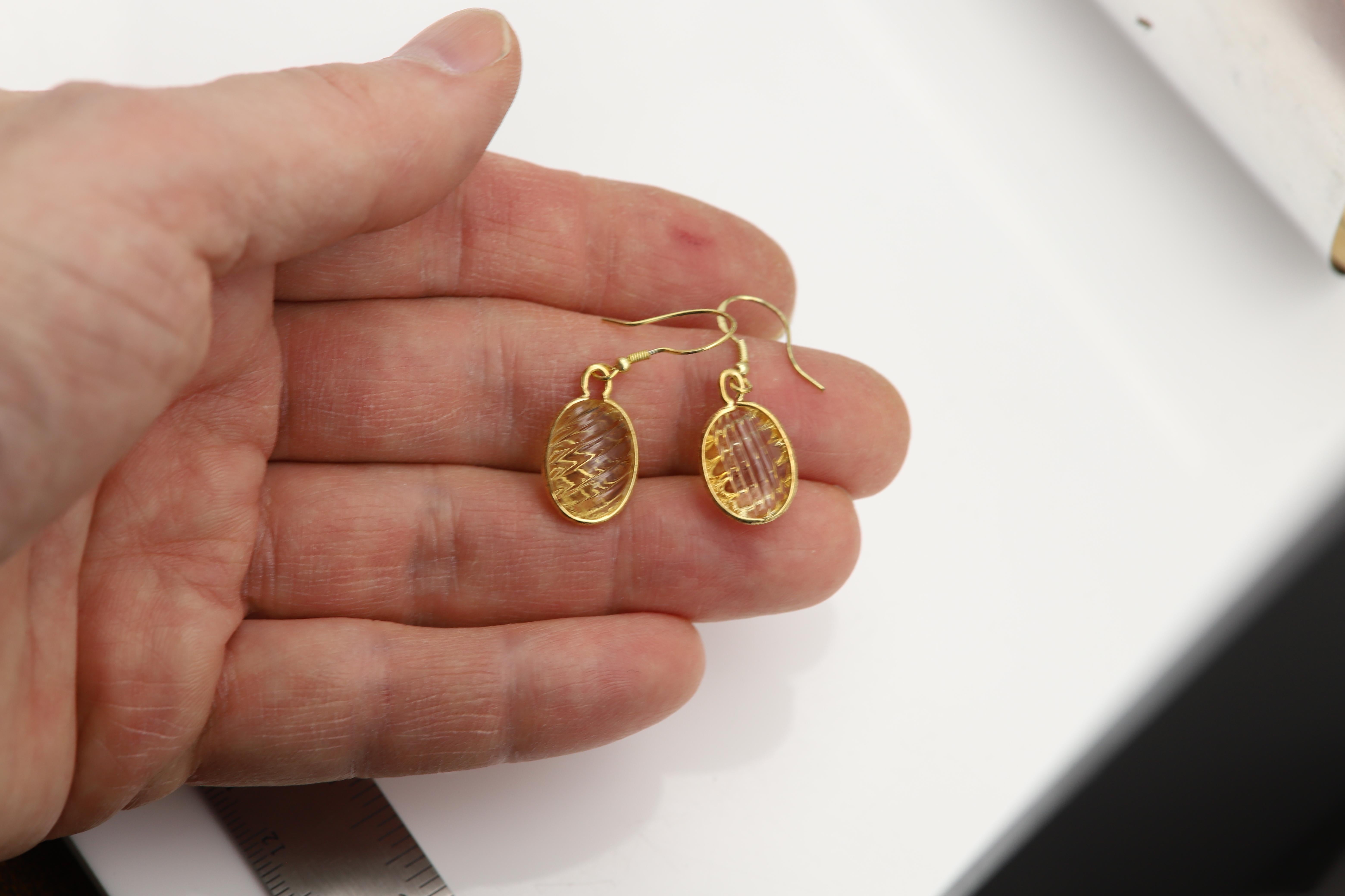 Orecchini ovali di citrino in oro giallo 14 carati e argento .925 in vendita 1
