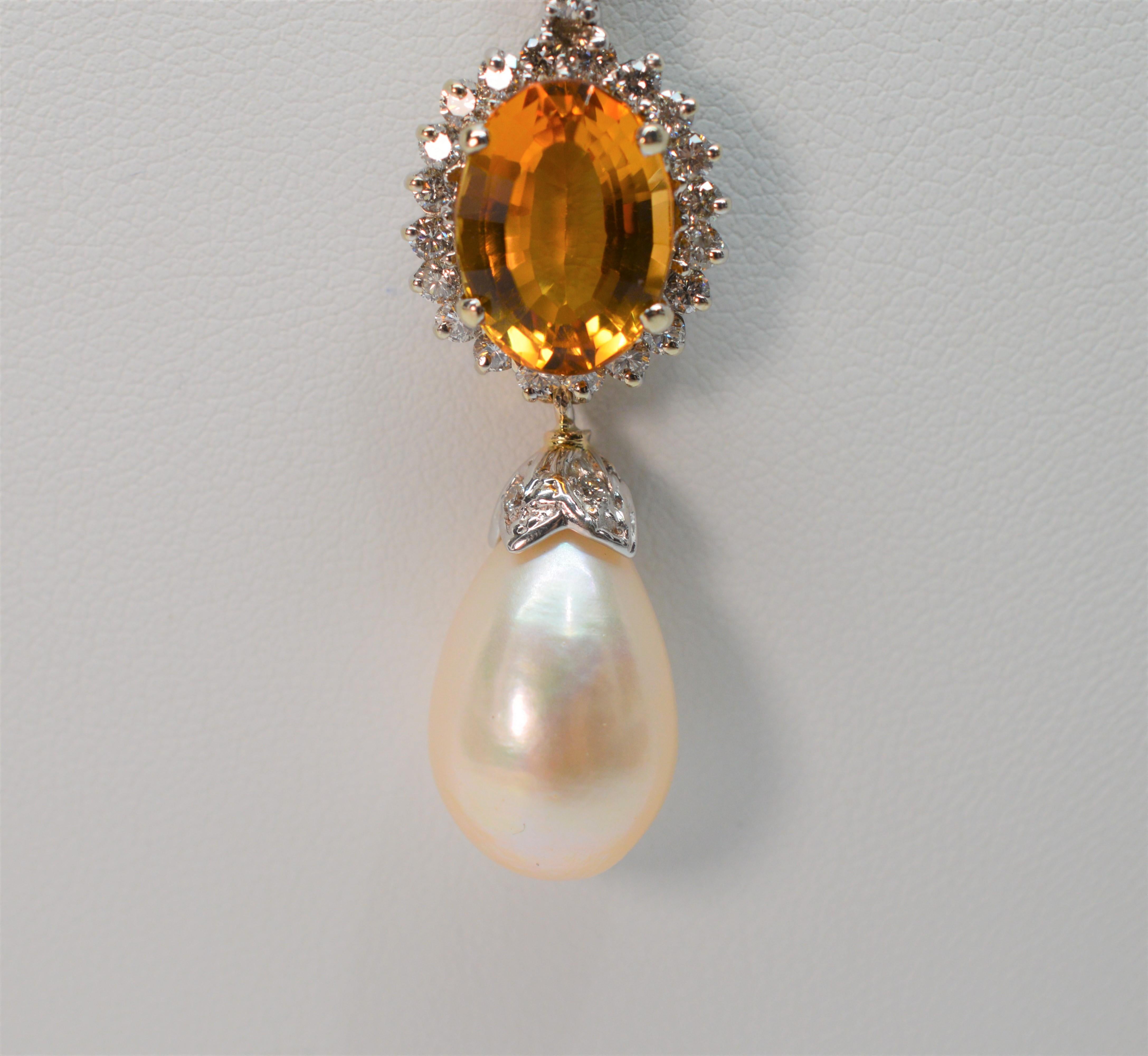 Citrine Pearl Tear Drop 14K White Gold Pendant Necklace  In Excellent Condition For Sale In Mount Kisco, NY