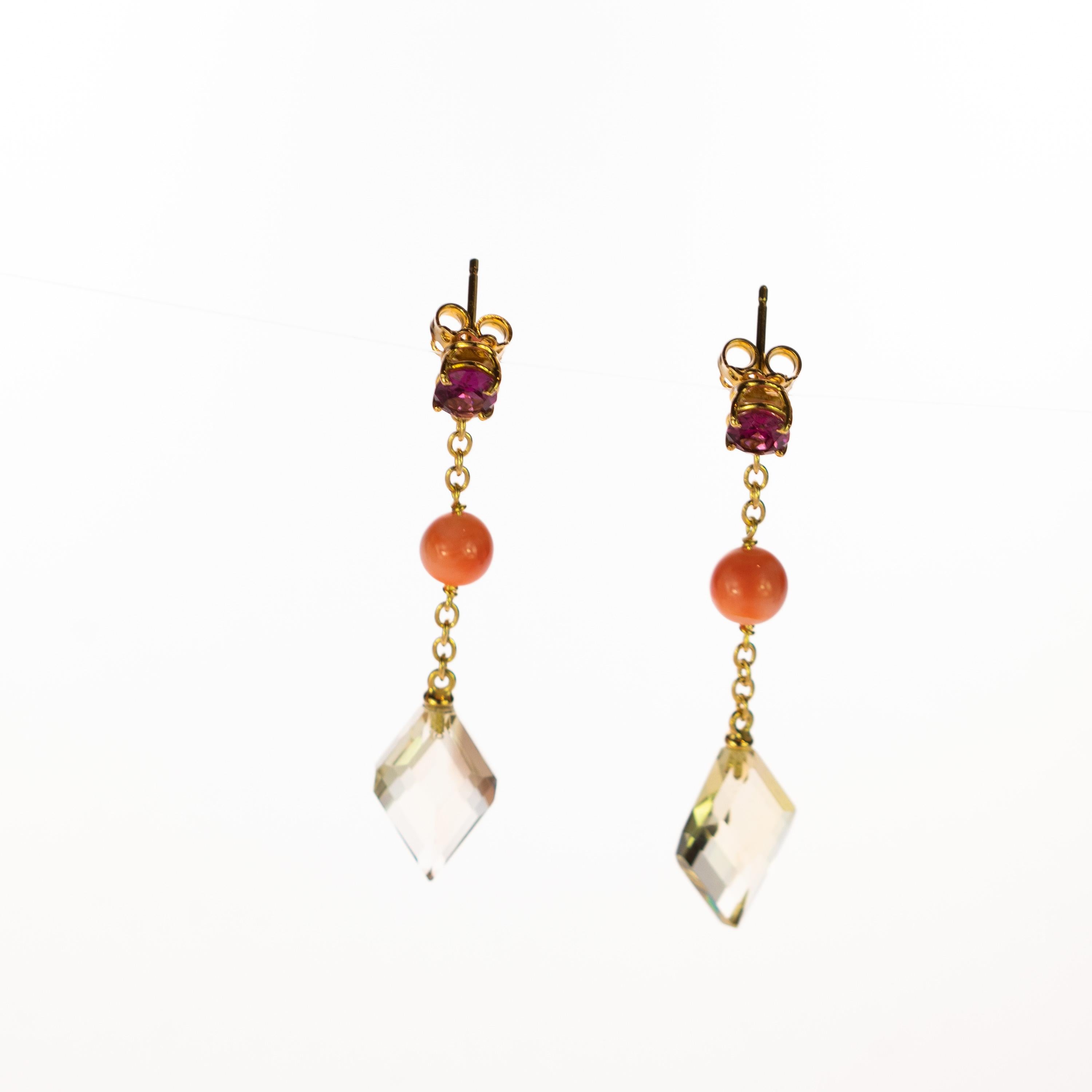 Pendientes Péndulo Geométrico Moderno Cuarzo Citrino Turmalina Coralina Oro 18 Kilates Art Decó en venta