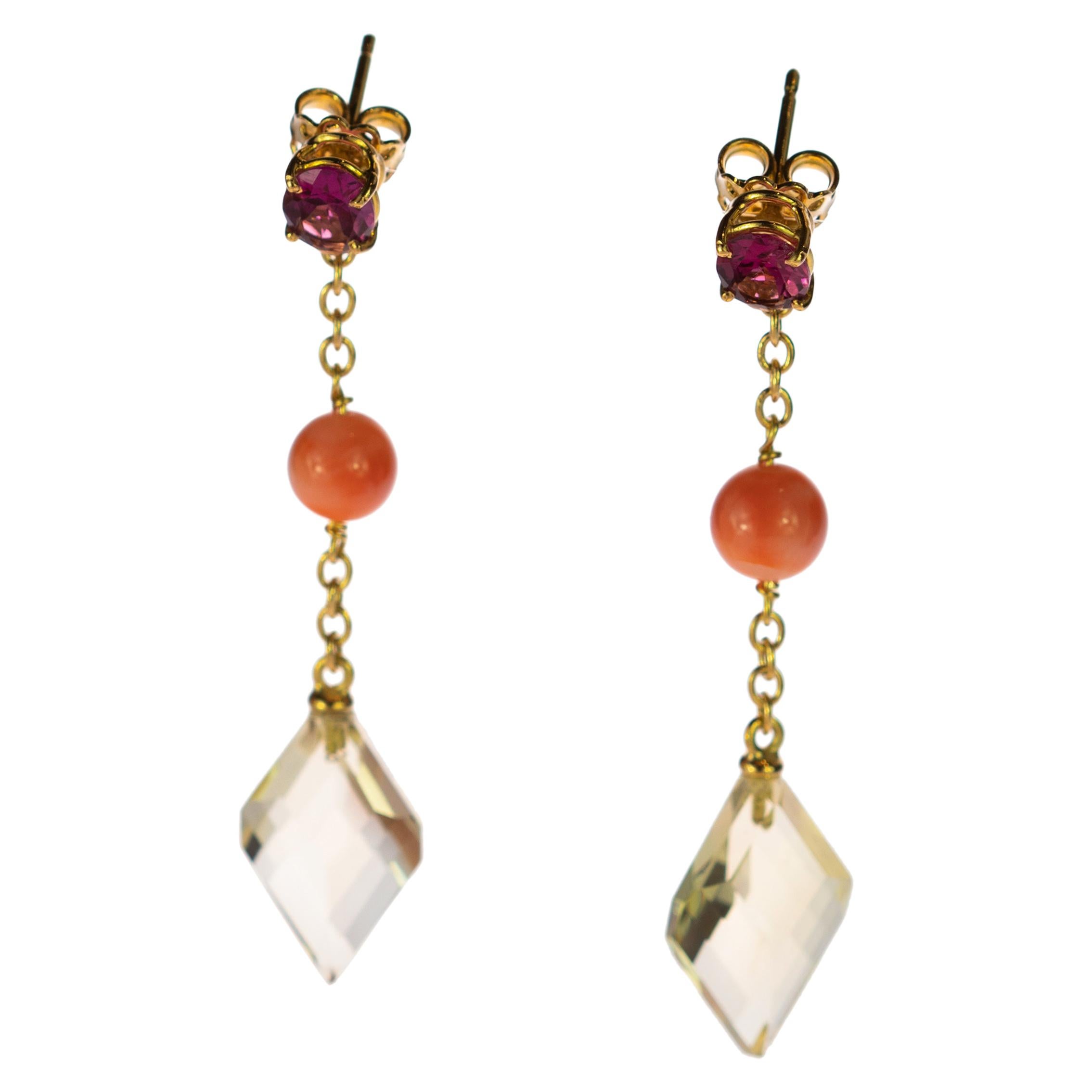 Orecchini moderni geometrici a pendolo in oro 18 carati con quarzo citrino e tormalina di corallo