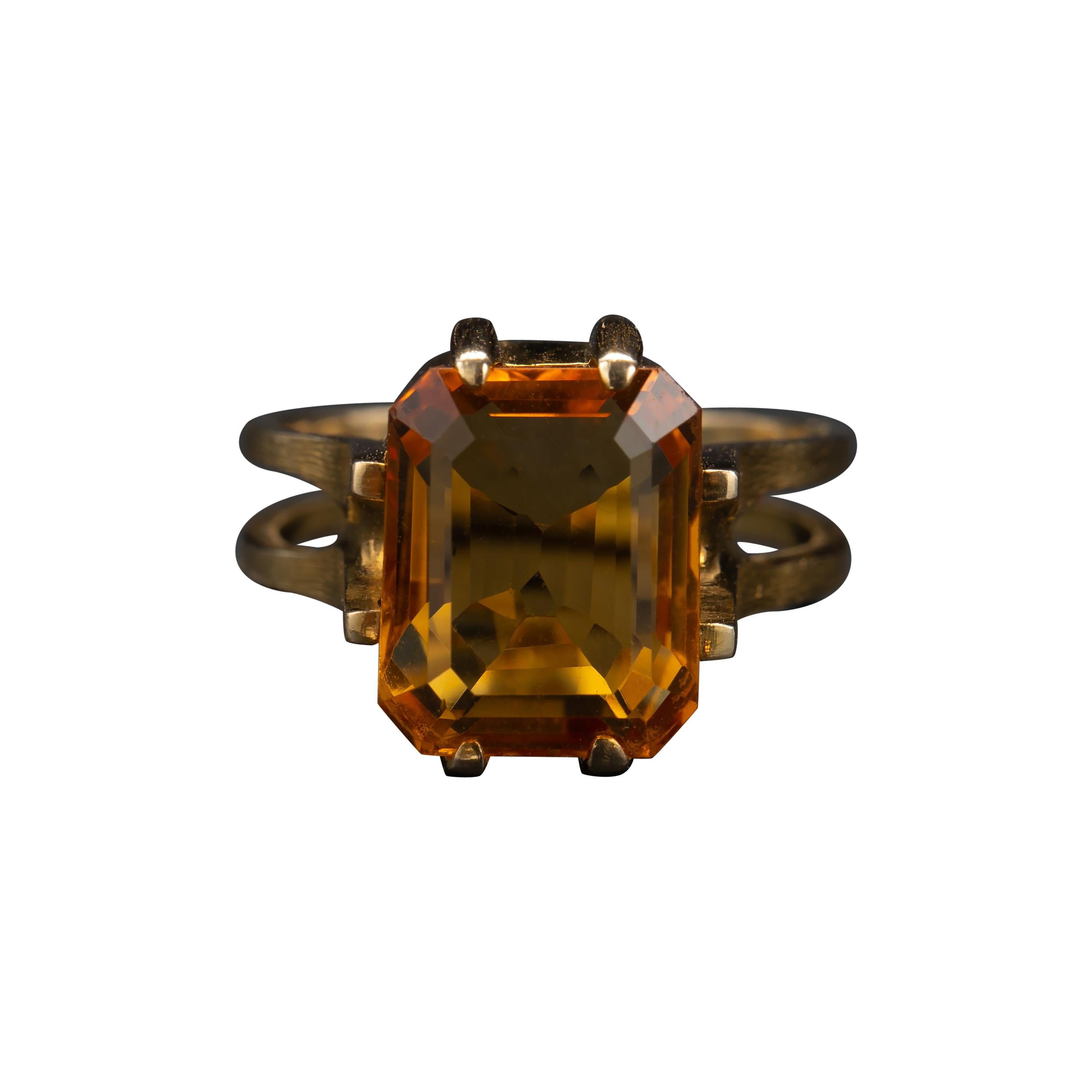 Citrine Ring of Superior Quality and Depth Midcentury