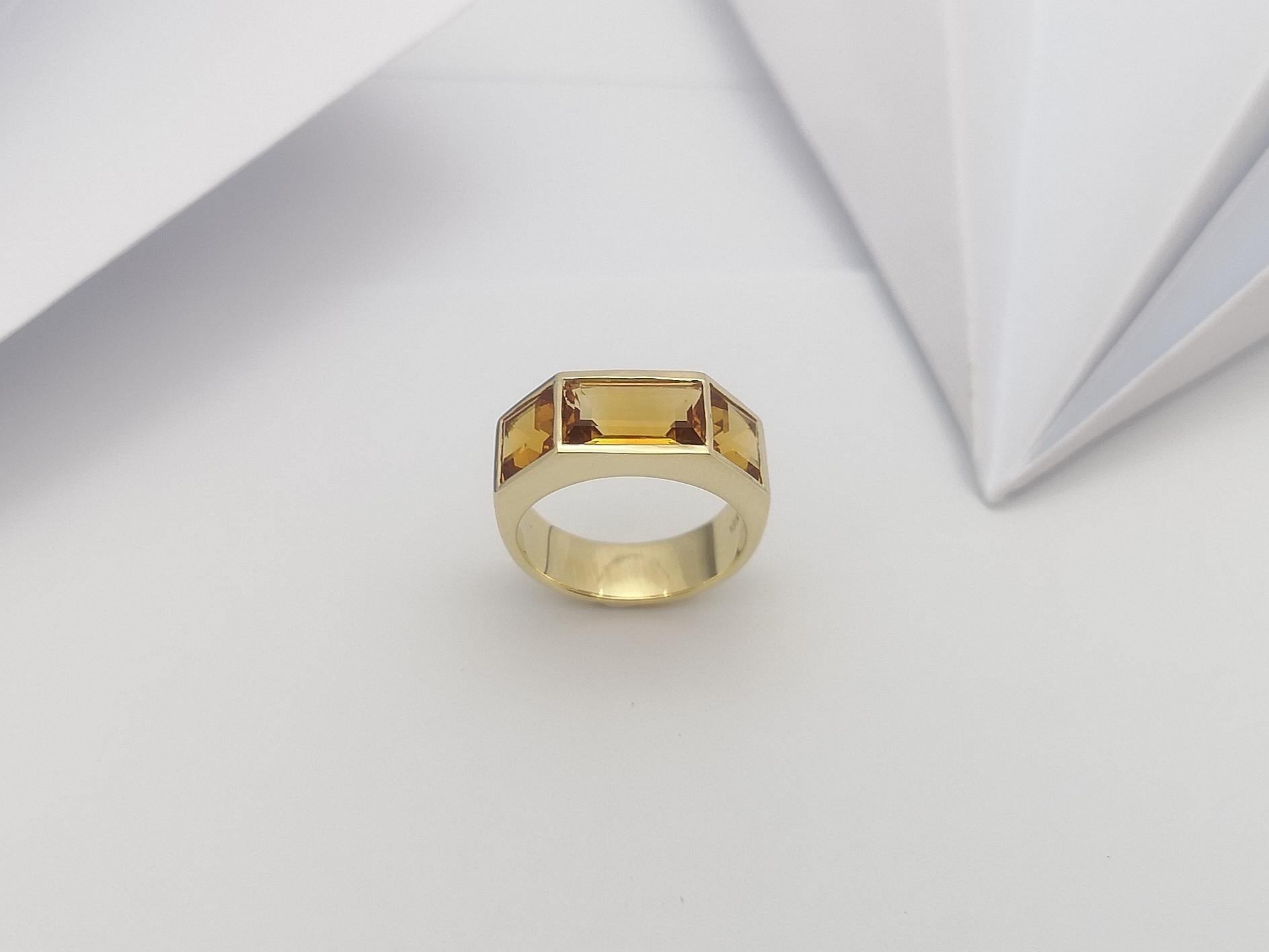 Citrine Ring Set in 18 Karat Gold Settings For Sale 4